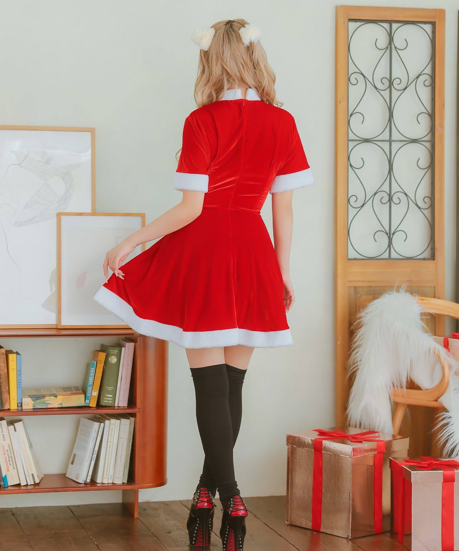 Tika Santa Cos 2-piece set China design flare skirt girly Santa twin cosplay [ワンピース＋ポンポン]