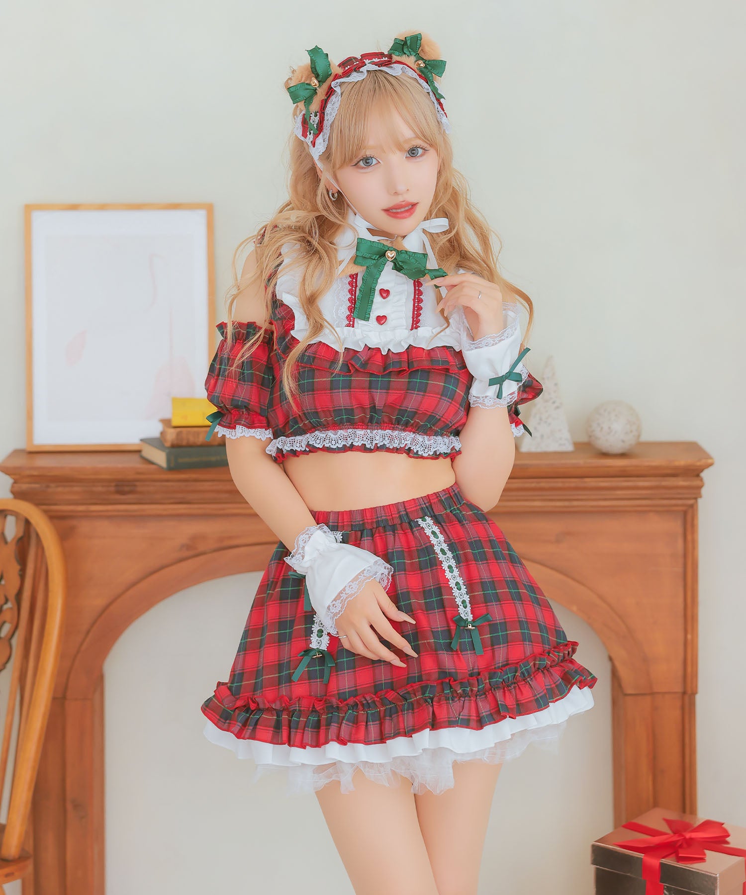 ティカ Tika サンタコス 5点set クラシカルチェックレースフリルテディベアフレアスカートアニマルサンタコスプレ