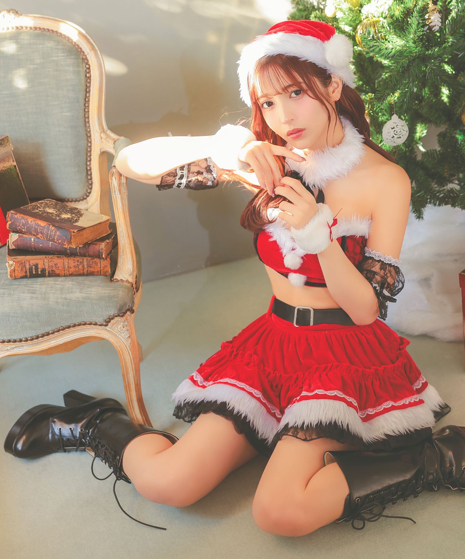 ティカ Tika サンタコス 7点set へそ出しオフショルセパレートボリュームフリルフレアスカートサンタコスプレ