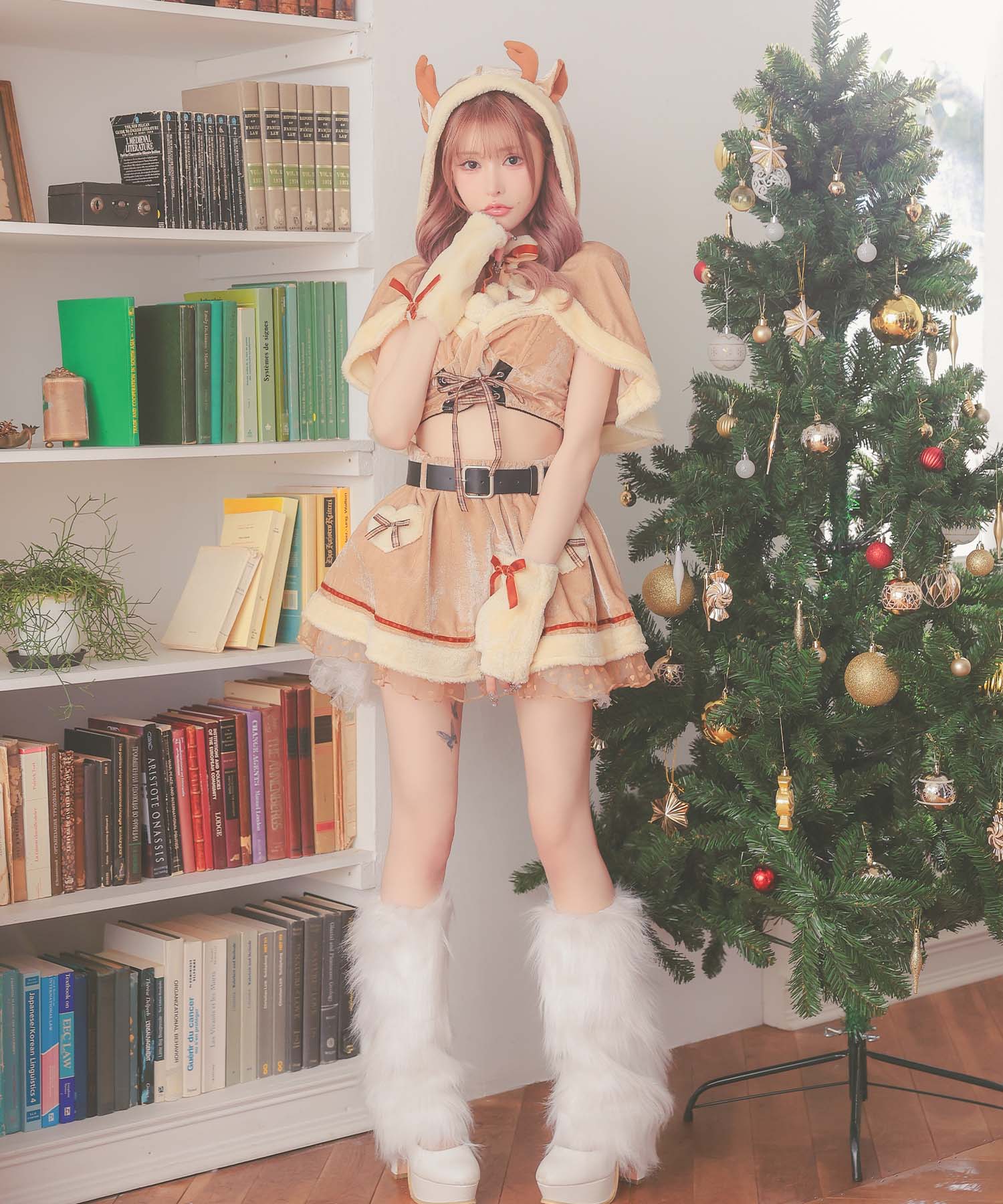 ティカ Tika サンタコス 5点set ケープ付きへそ出しセパレートフレアスカートラブリートナカイアニマルサンタコスプレ