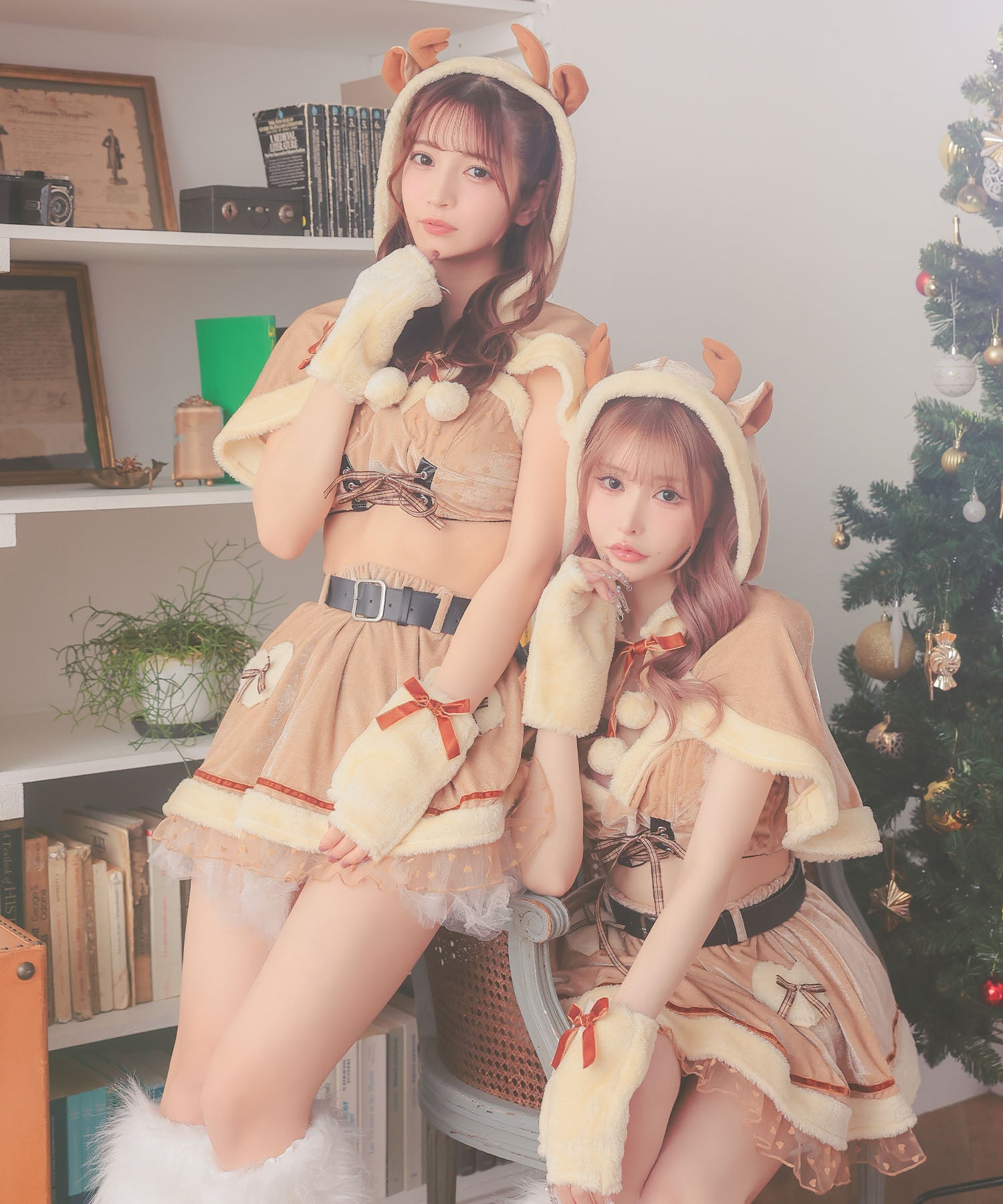 ティカ Tika サンタコス 5点set ケープ付きへそ出しセパレートフレアスカートラブリートナカイアニマルサンタコスプレ