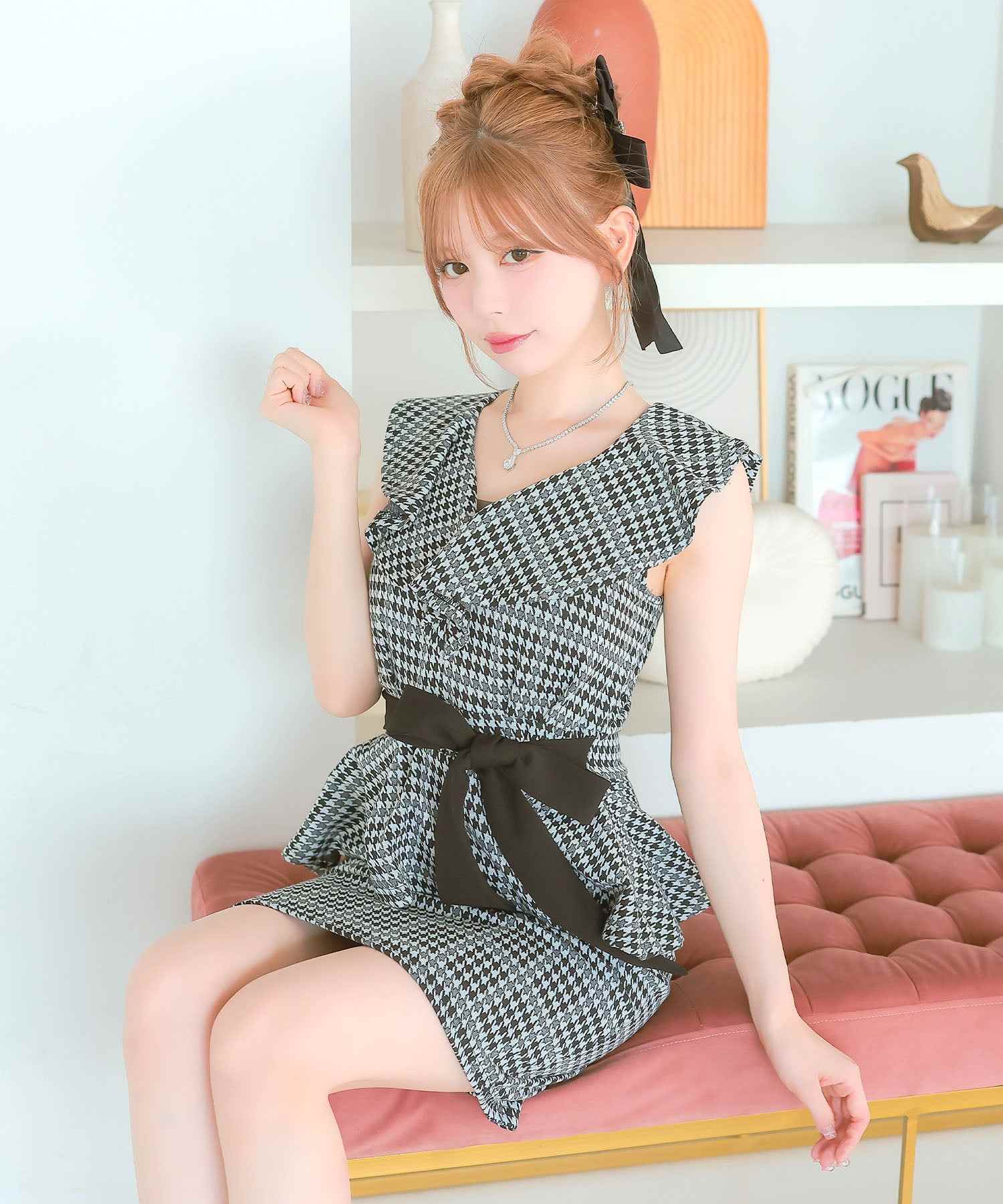 ティカ Tika キャバドレス 胸元フリル袖ペプラムウエストリボン千鳥格子柄タイトミニドレス (Sサイズ～XXXLサイズ) （千鳥格子） 千鳥格子