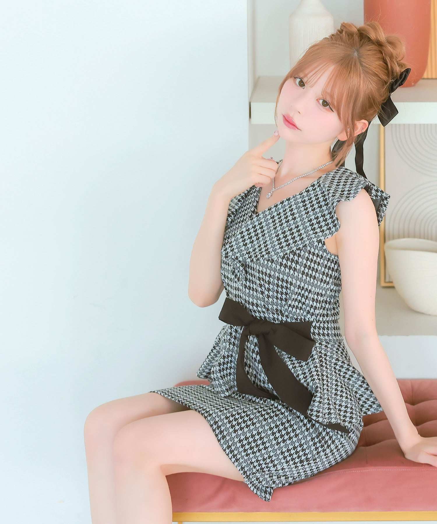 ティカ Tika キャバドレス 胸元フリル袖ペプラムウエストリボン千鳥格子柄タイトミニドレス (Sサイズ～XXXLサイズ) （千鳥格子） 千鳥格子
