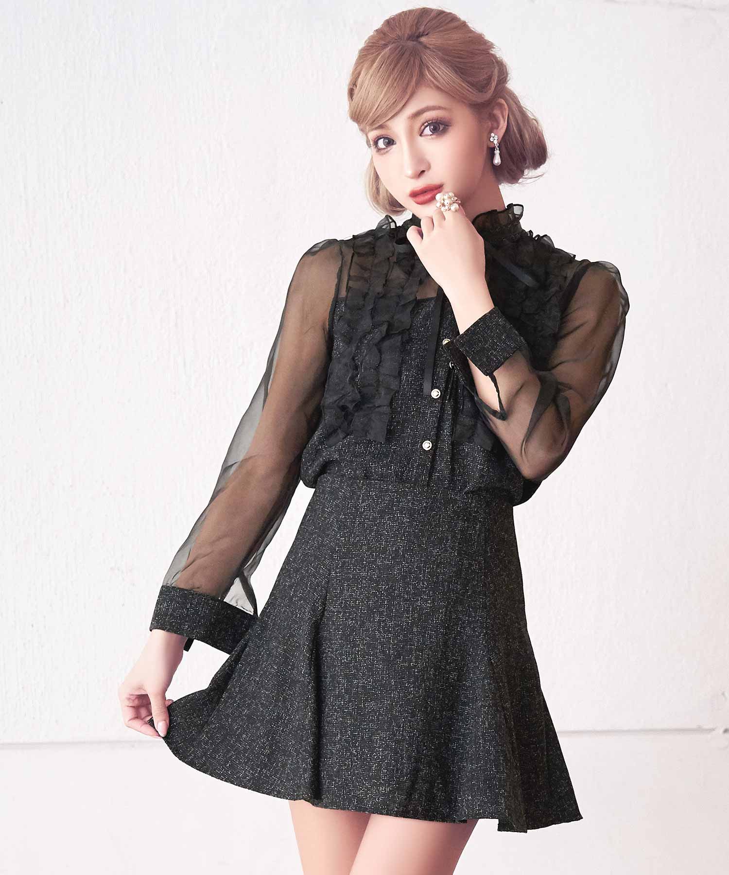 ティカ Tika キャバドレス チュールパフスリーブツイード胸元フリル長袖ネックリボンハイウエスト切替フレアセットアップミニドレス (Sサイズ～Lサイズ) （ブラック） ブラック