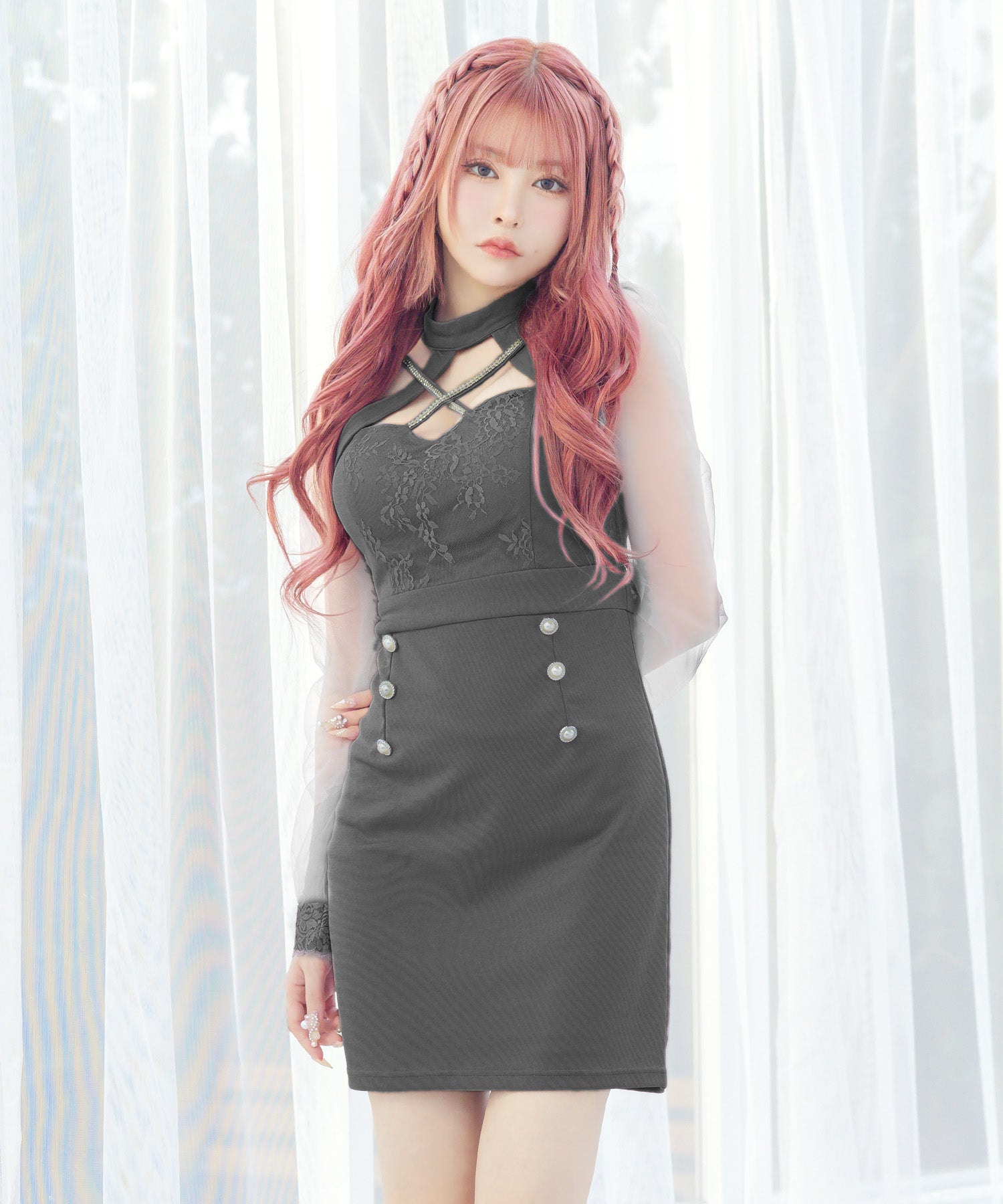 ティカ Tika 長袖シアー切り替えクロスネックビジューダブルボタンタイトミニドレス