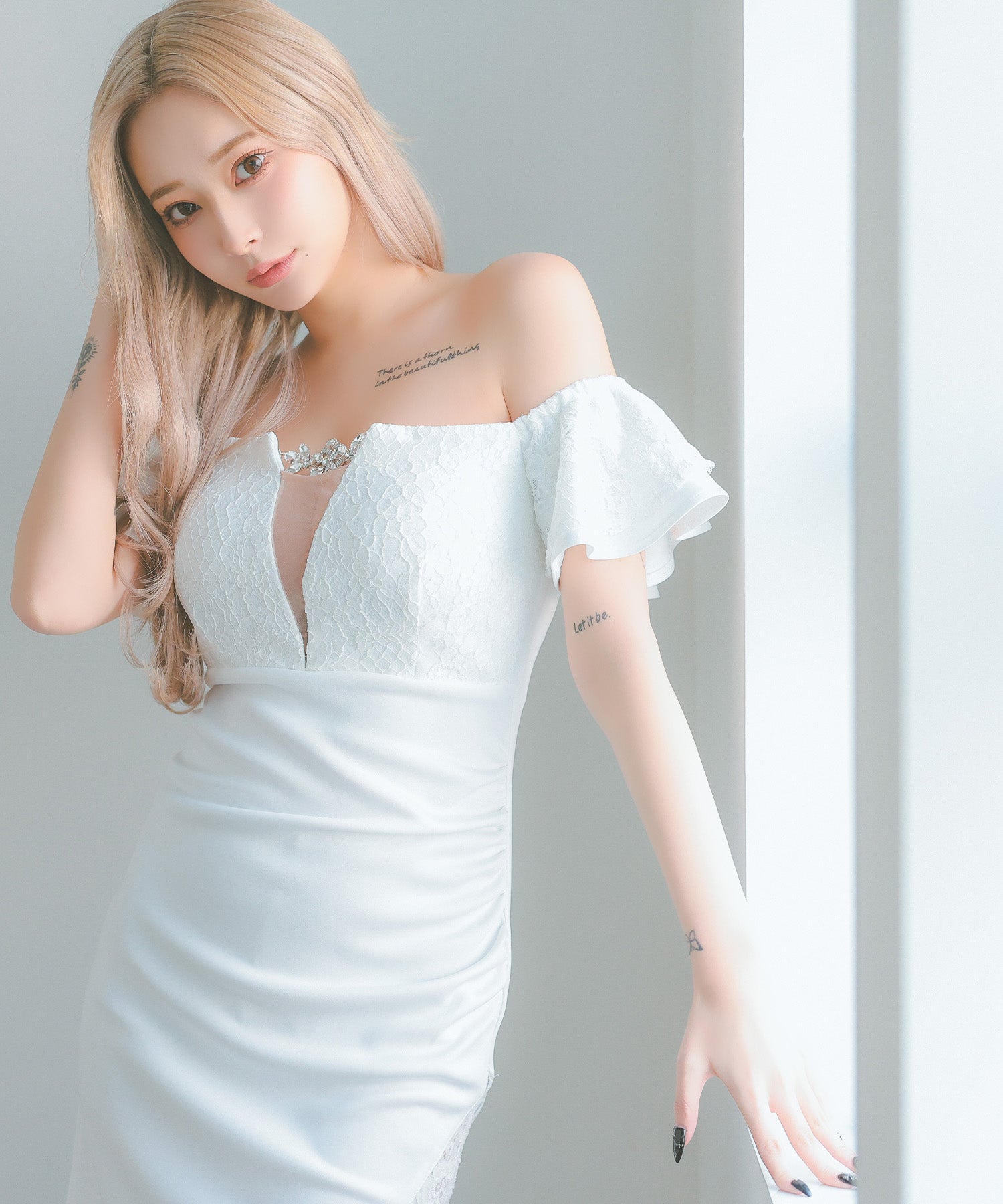 Tika Bust Nudy Bijou Off-Shoulder Lace Frill Sleeve Stretch Tight Mini Dress