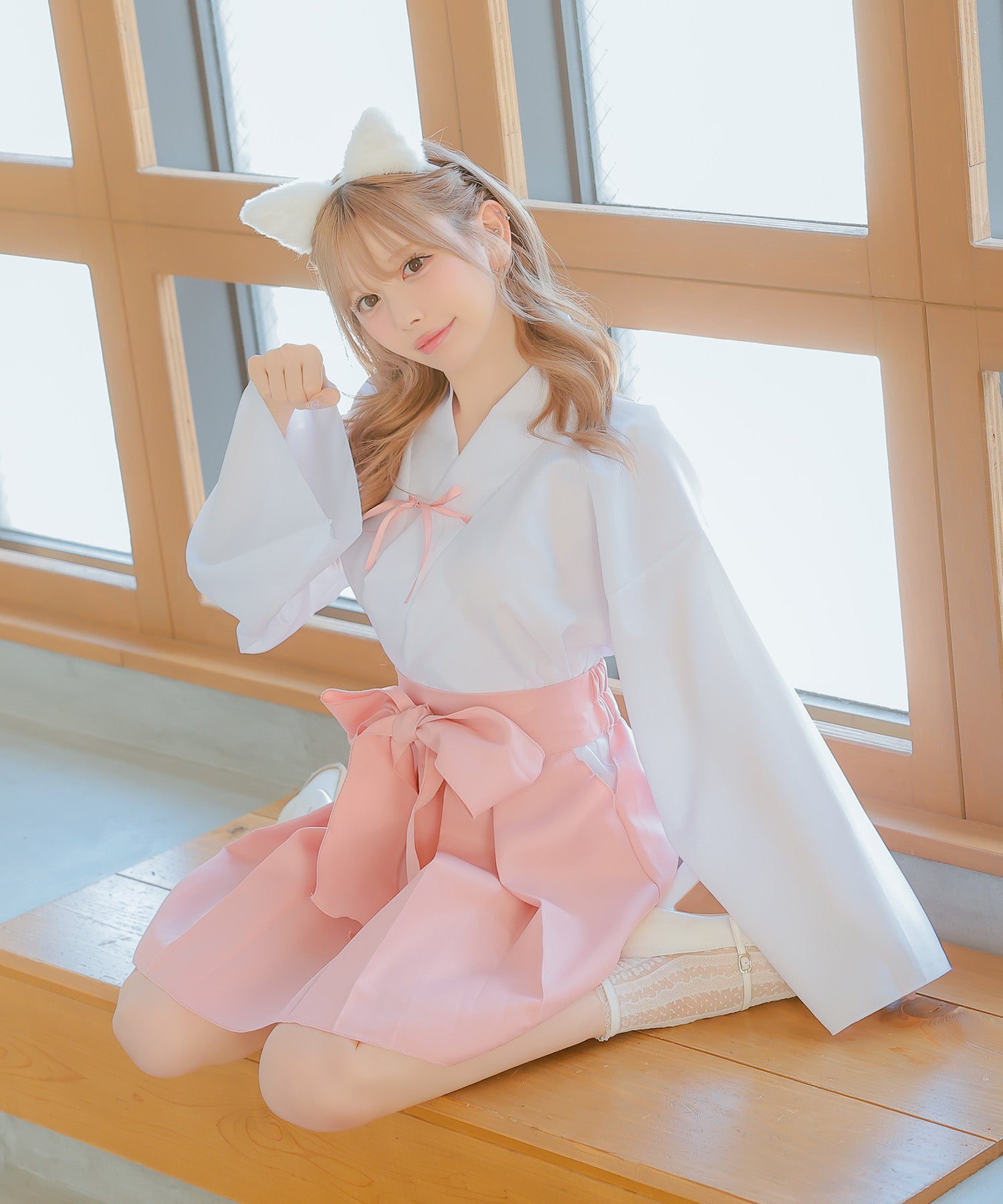 ティカ Tika コスプレ和装体型カバーフレアスカート巫女×白猫アニマルコスプレ [3点セット]