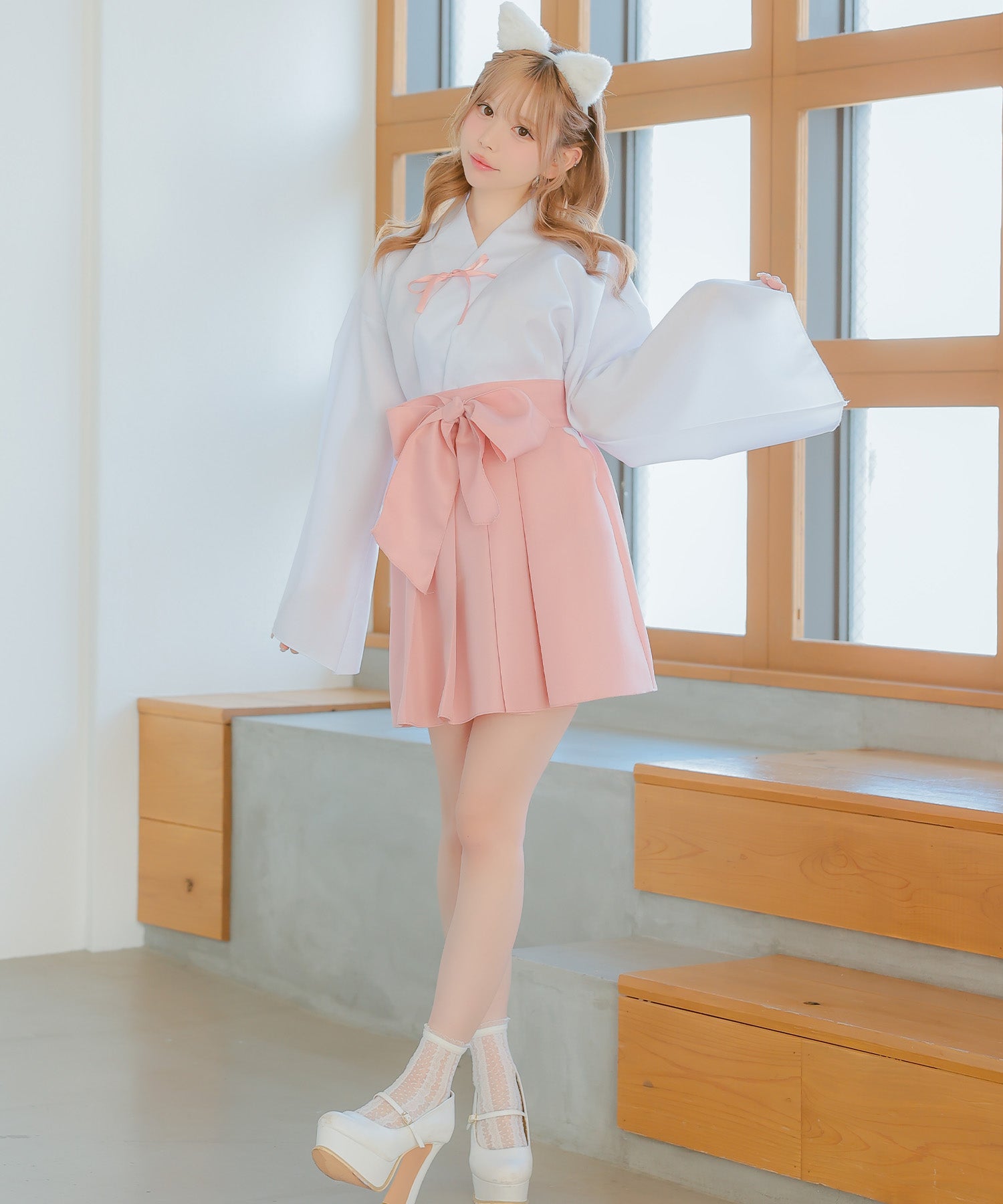 ティカ Tika コスプレ和装体型カバーフレアスカート巫女×白猫アニマルコスプレ [3点セット]