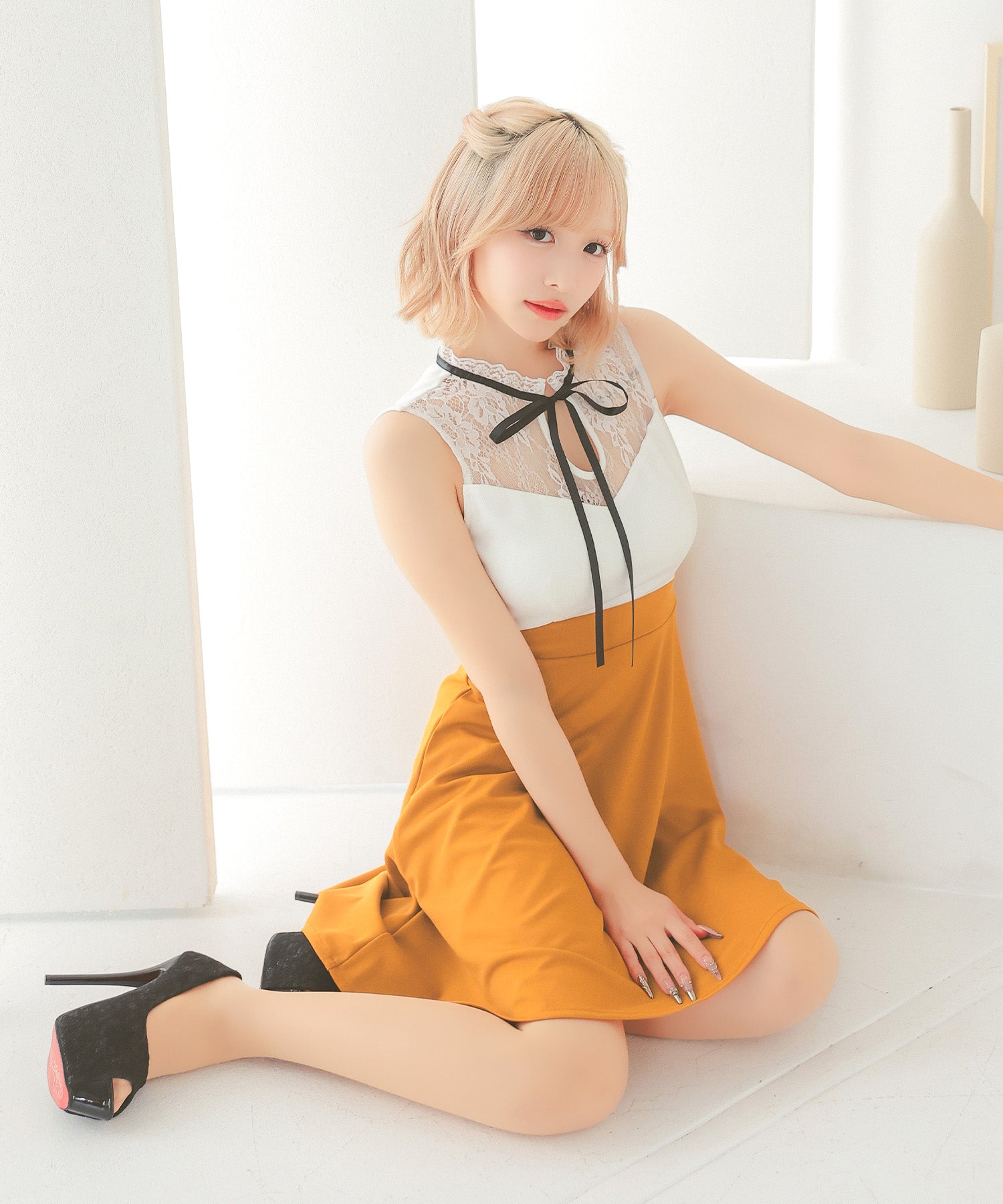 ティカ Tika キャバドレスノースリーブ レース ネックリボン バイカラー 切り替え フレアミニドレス (Sサイズ～ XXXXLサイズ) （ホワイト×レッド） ホワイト×レッド