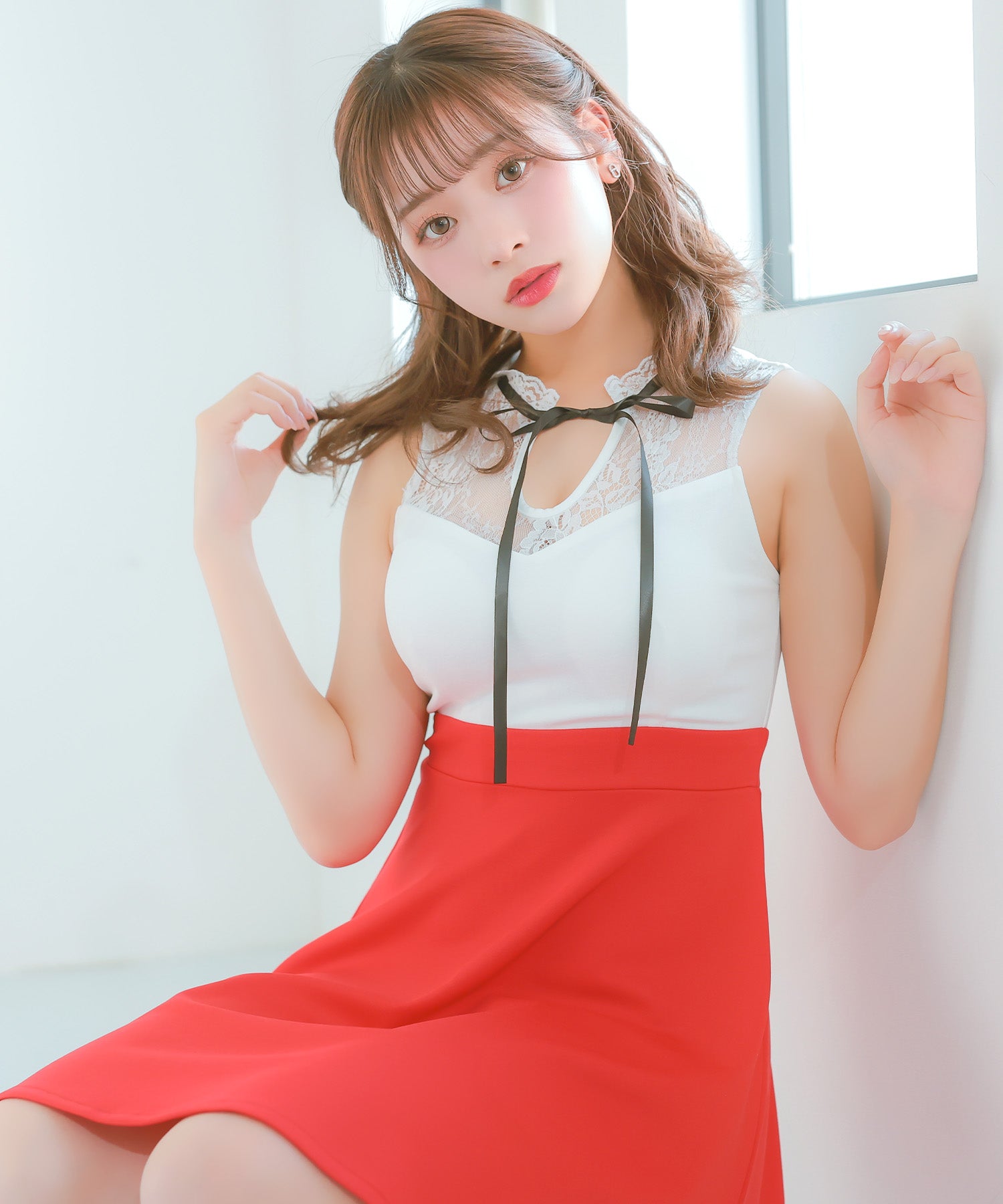 ティカ Tika キャバドレスノースリーブ レース ネックリボン バイカラー 切り替え フレアミニドレス (Sサイズ～ XXXXLサイズ) （ホワイト×マスタード） ホワイト×マスタード