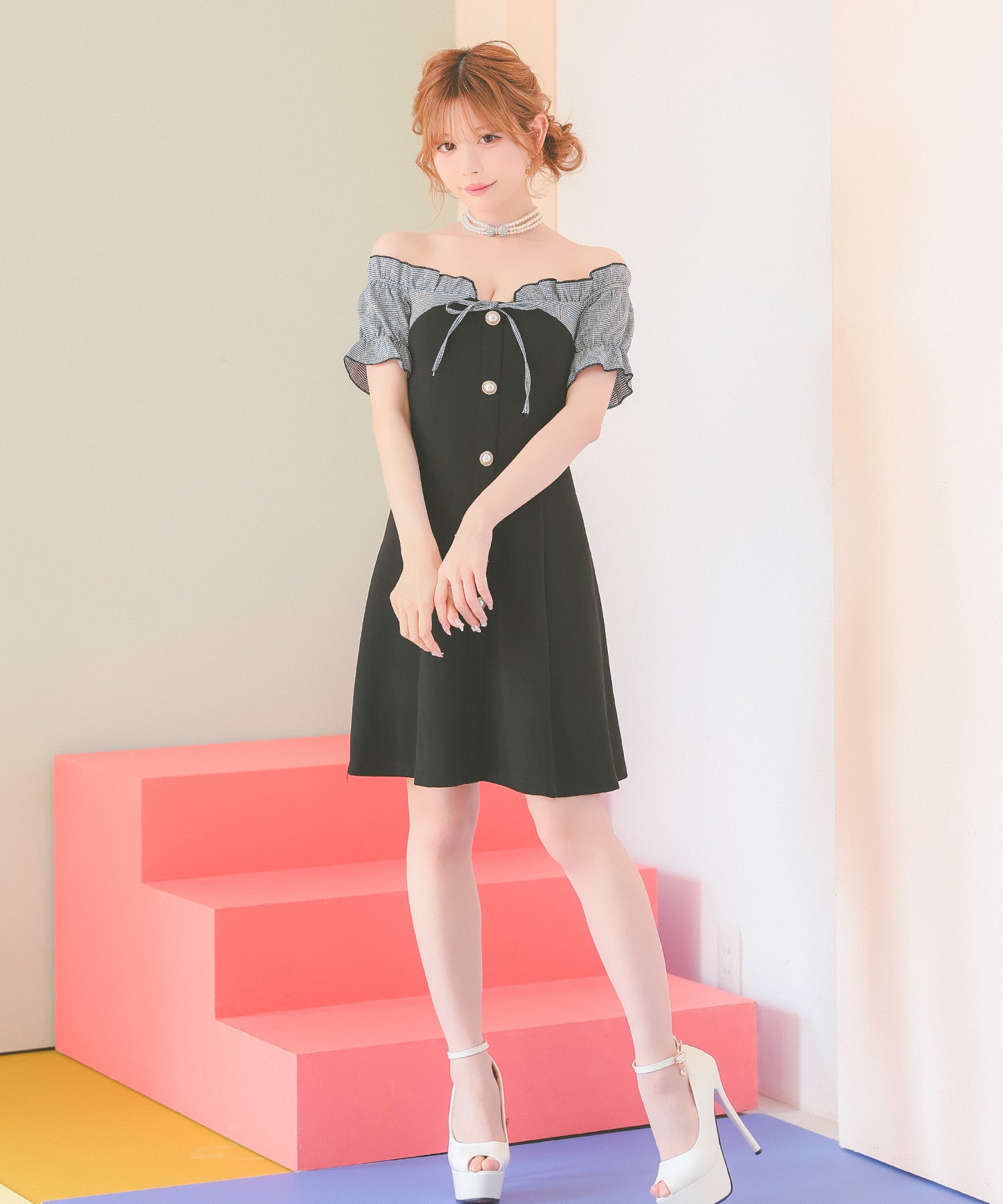 ティカ Tika キャバドレス オフショルダー 千鳥格子柄 ネックリボン パフスリーブ フロントボタン フレアミニドレス (Sサイズ～XXLサイズ) （ブラック） ブラック