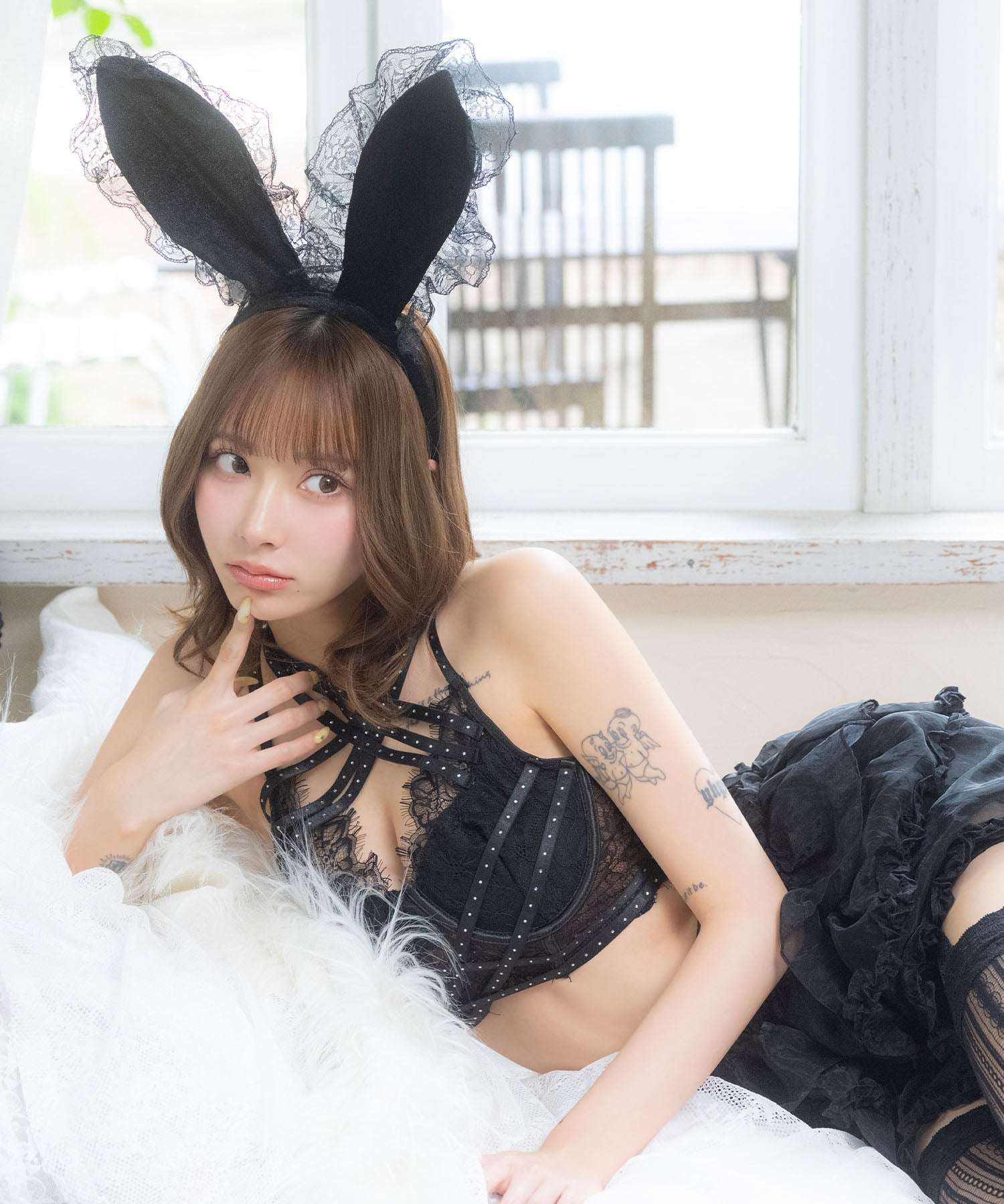 ティカ Tika コスプレ セクシー バニー クロスストラップ  へそ出し ティアード フレアスカート 3点セット ハロウィン （ブラック） ブラック