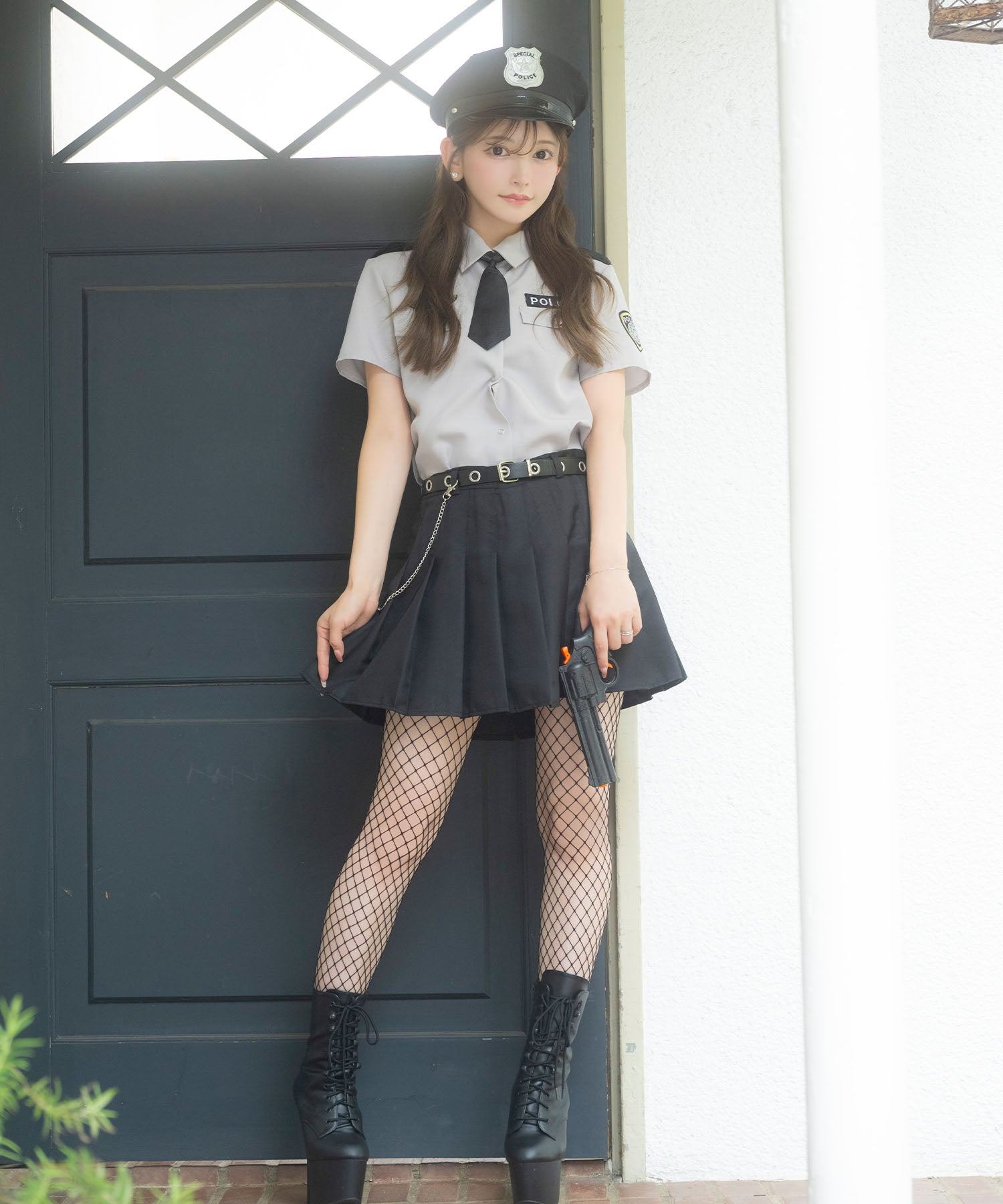 ティカ Tika コスプレ かわいい ポリス ワッペン付き 体型カバー プリーツ フレアスカート ハロウィン 6点セット （グレー×ブラック） グレー×ブラック