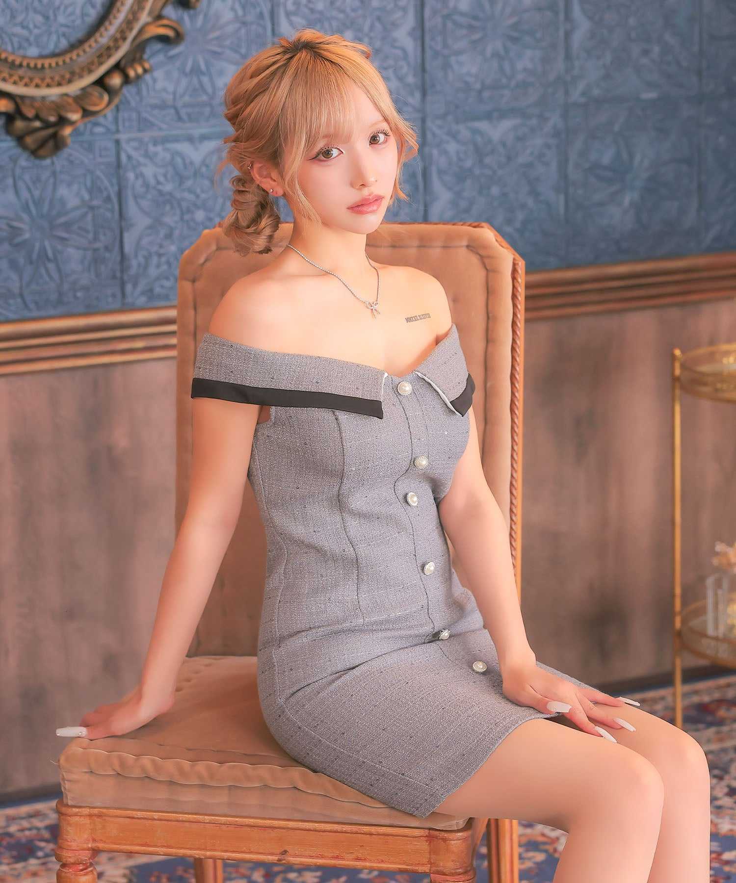 ティカ Tika キャバドレス タイト ミニドレス オフショルダー 上品 ツイード フロントボタン （グレー） グレー