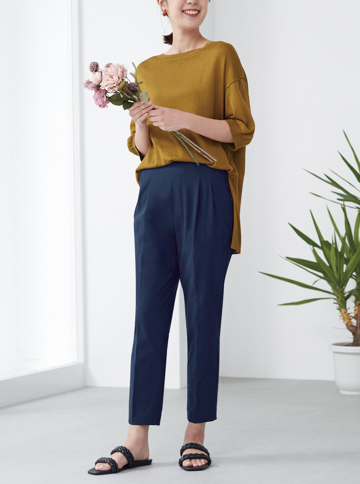 トゥシェ Tuche ストレッチパンツ テーパードスタイル レーヨン混 アンクル丈