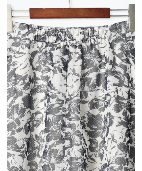 テチチ テラス Te chichi TERRASSE メッシュフラワーフレアスカート《2025spring catalog item》 （グリーン） グリーン
