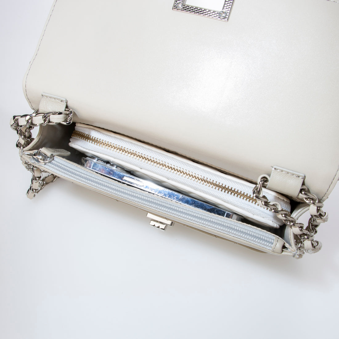 トウキョウヒャッカ 東京百花【Oggia オッジア】グレージュ x シルバー金具（GREIGE×SILVER） GREIGE×SILVER