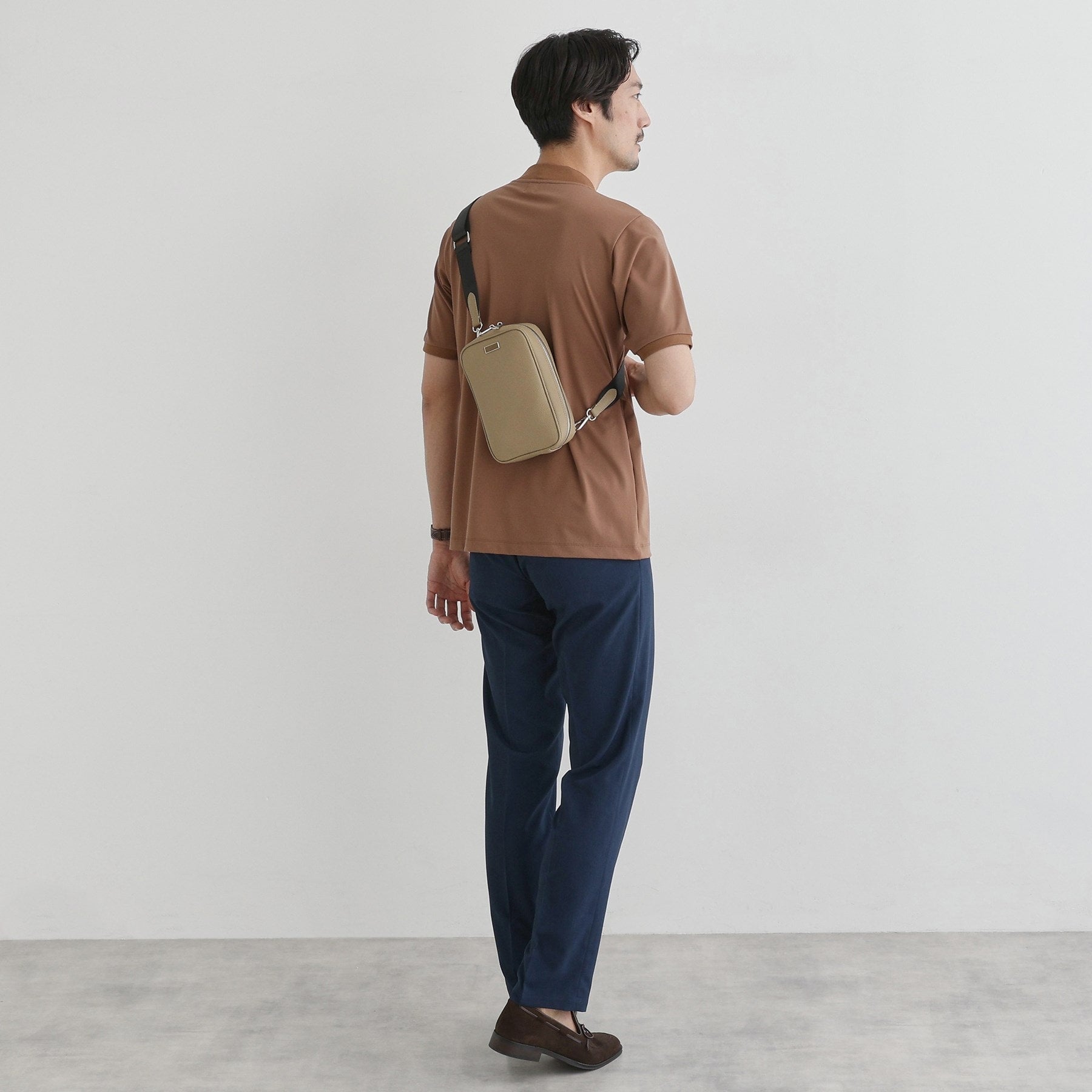 タケオキクチ TAKEO KIKUCHI マイクロファイバークロスボディバッグ （ブラック(019)） ブラック(019)