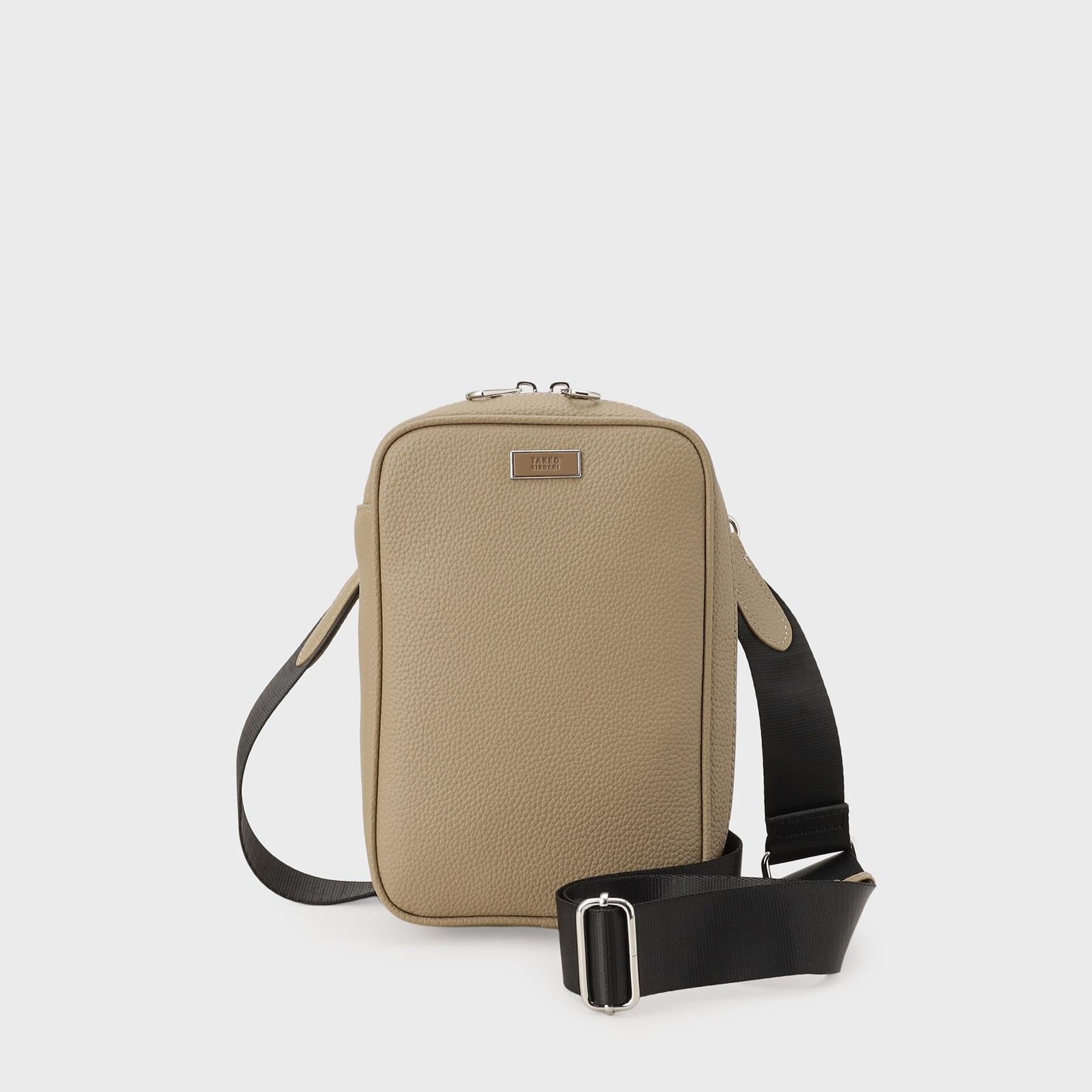 タケオキクチ TAKEO KIKUCHI マイクロファイバークロスボディバッグ （ベージュ(052)） ベージュ(052)