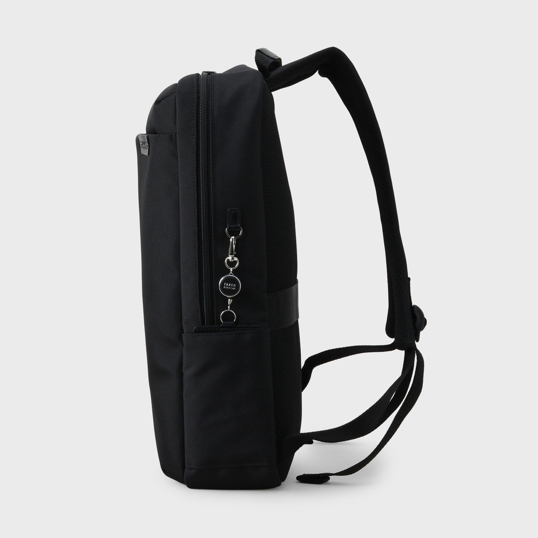 タケオキクチ TAKEO KIKUCHI 【マルシェトート、パスケース、ガジェットポーチ付き】オールインテックパック （ブラック(019)） ブラック(019)