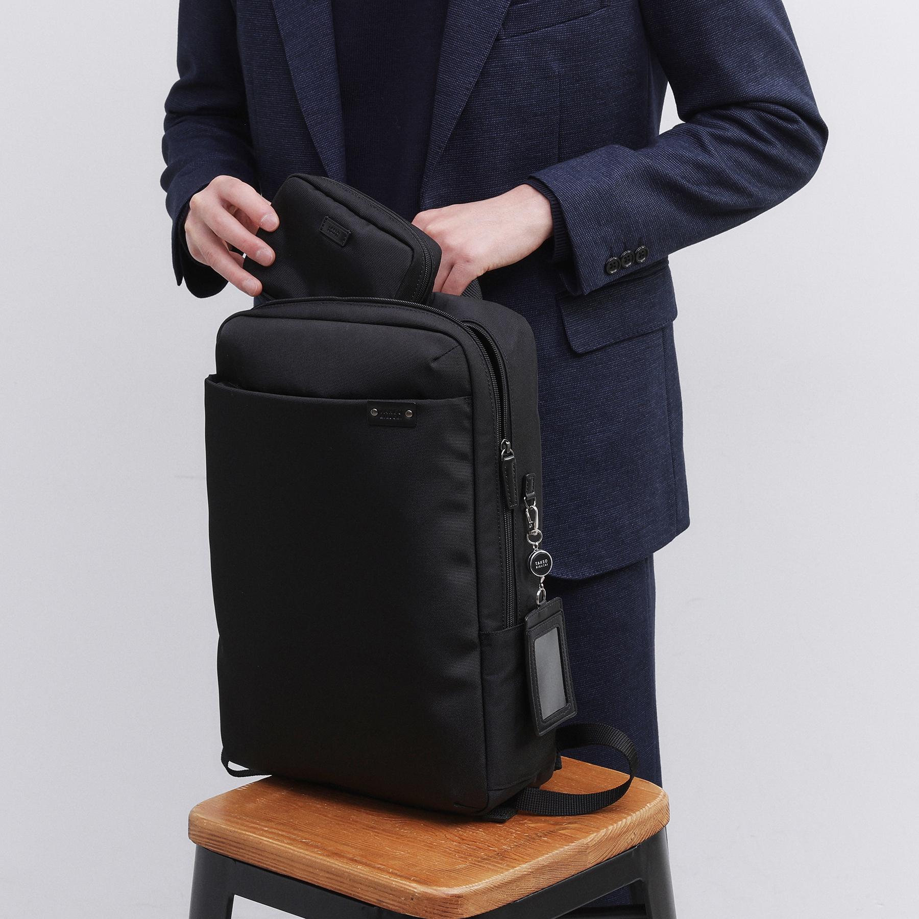 タケオキクチ TAKEO KIKUCHI 【マルシェトート、パスケース、ガジェットポーチ付き】オールインテックパック （ブラック(019)） ブラック(019)