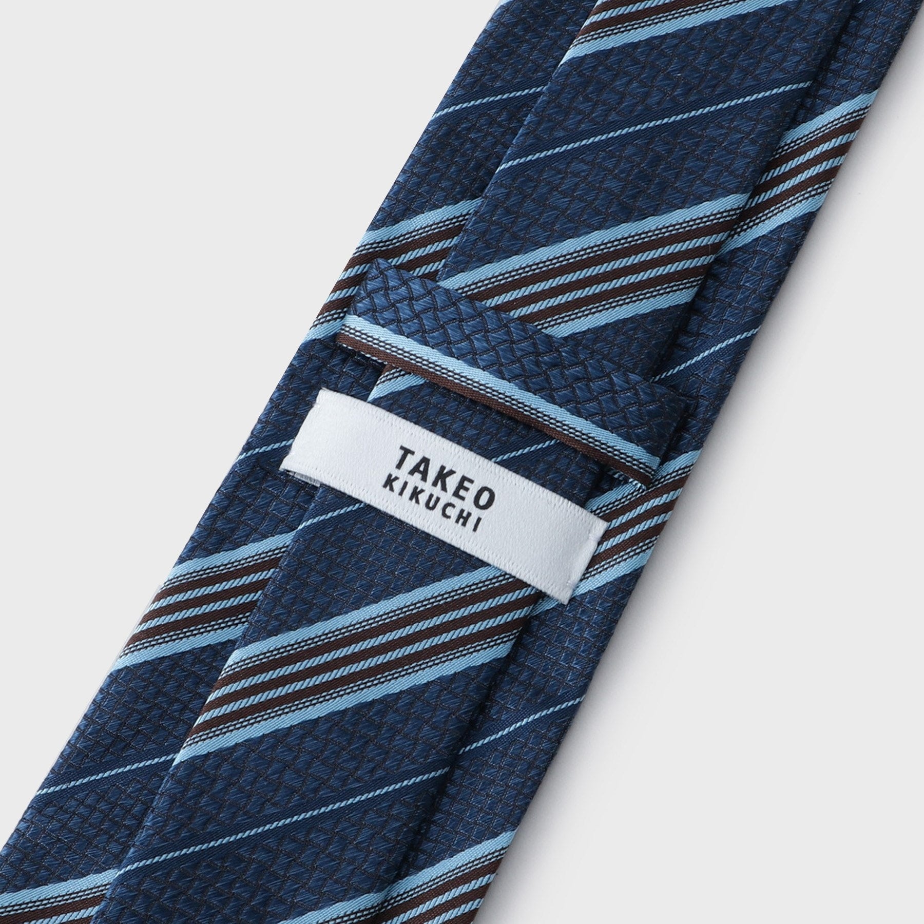 タケオキクチ TAKEO KIKUCHI 【MADE IN JAPAN】 桐箱BOX入り ネクタイ&タイバーセット （ライトブルー(091)） ライトブルー(091)