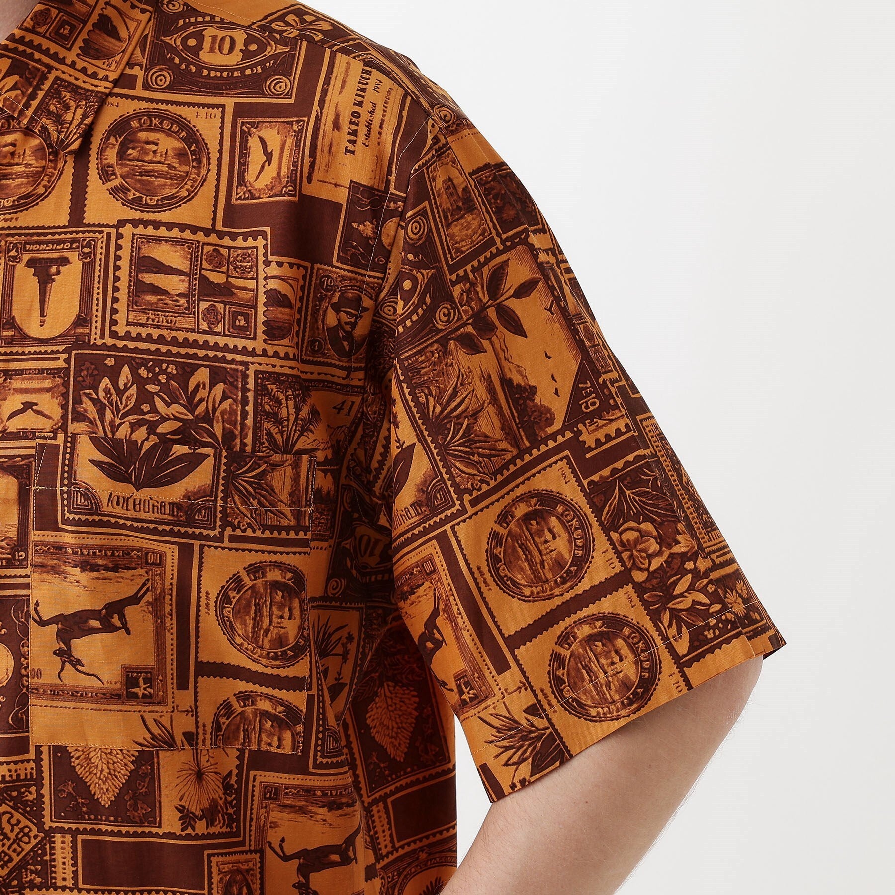 タケオキクチ TAKEO KIKUCHI 【THE FLAGSHIP】アーカイブ切手柄半袖シャツ （アイボリー(104)） アイボリー(104)