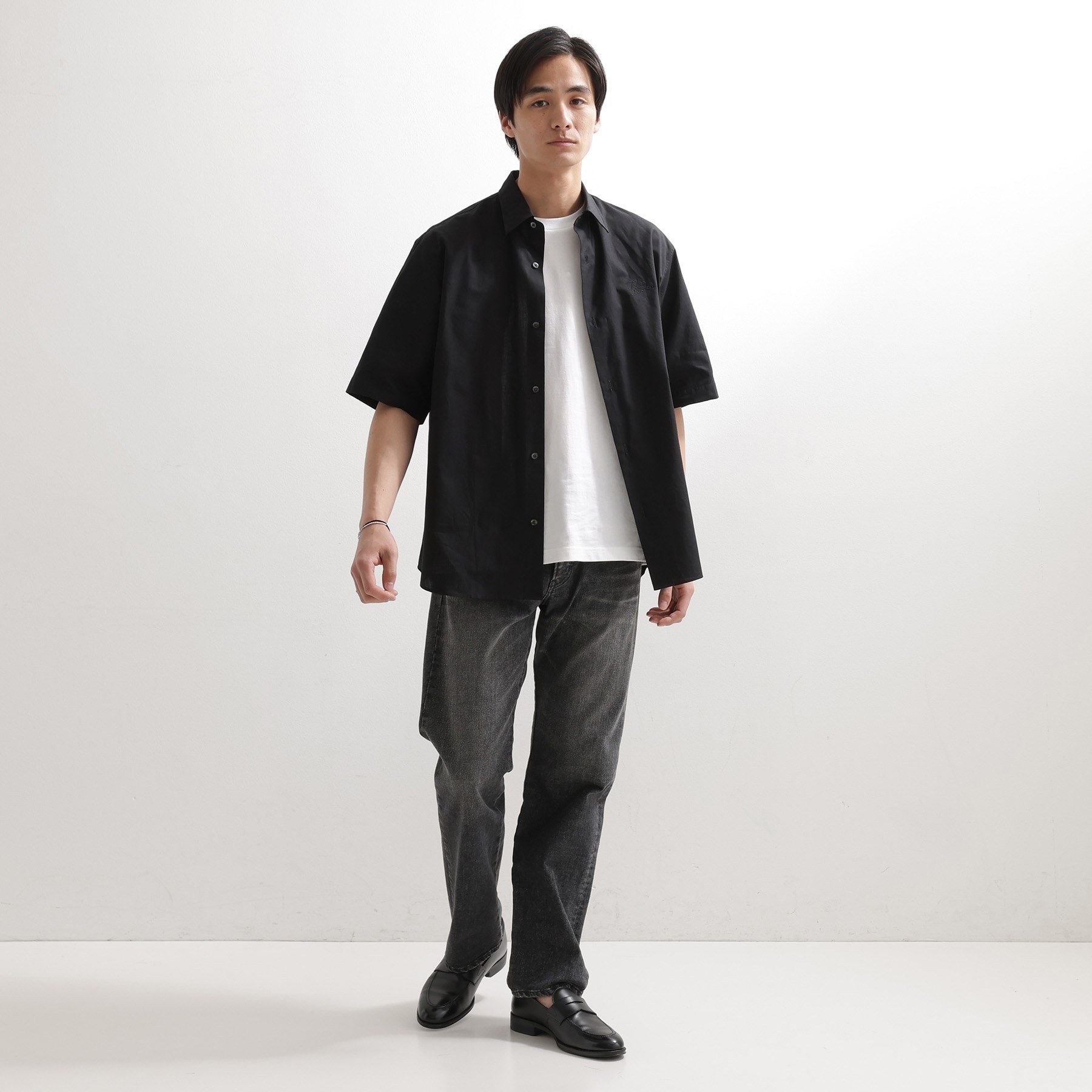 タケオキクチ TAKEO KIKUCHI 【LIMITED】ワンポイントロゴ刺繍 綿麻半袖シャツ （ブラック(019)） ブラック(019)