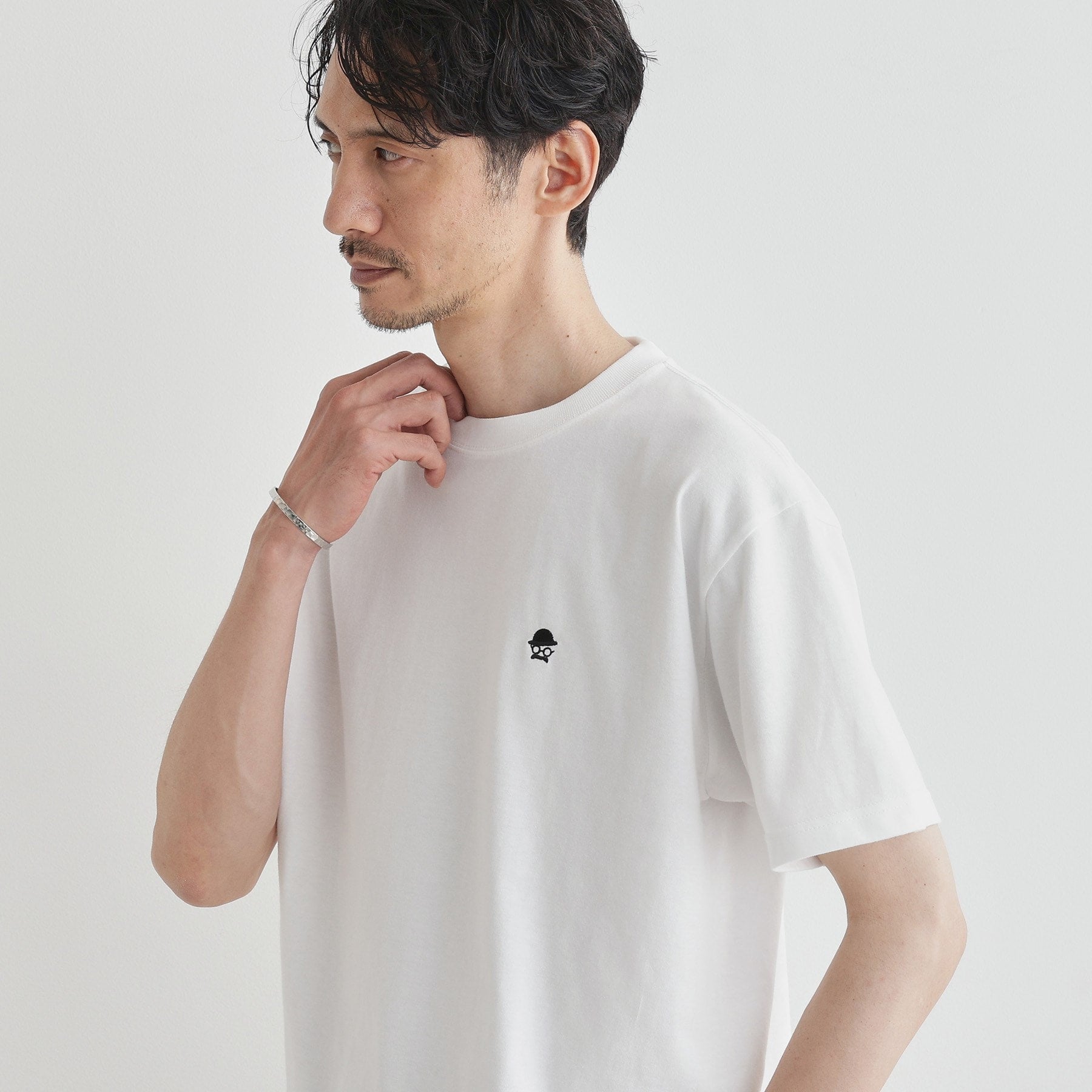 タケオキクチ TAKEO KIKUCHI 【LIMITED】ワンポイント刺繍 半袖Tシャツ （ホワイト(001)） ホワイト(001)