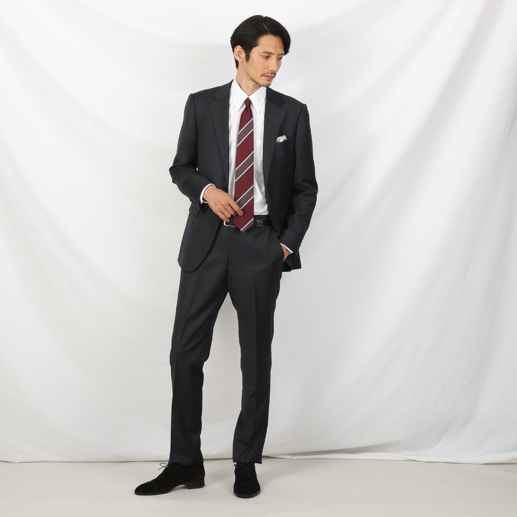 タケオキクチ TAKEO KIKUCHI シャイニーシャークピンヘッド スーツ/3ピース対応可 （ブラウン(043)） ブラウン(043)