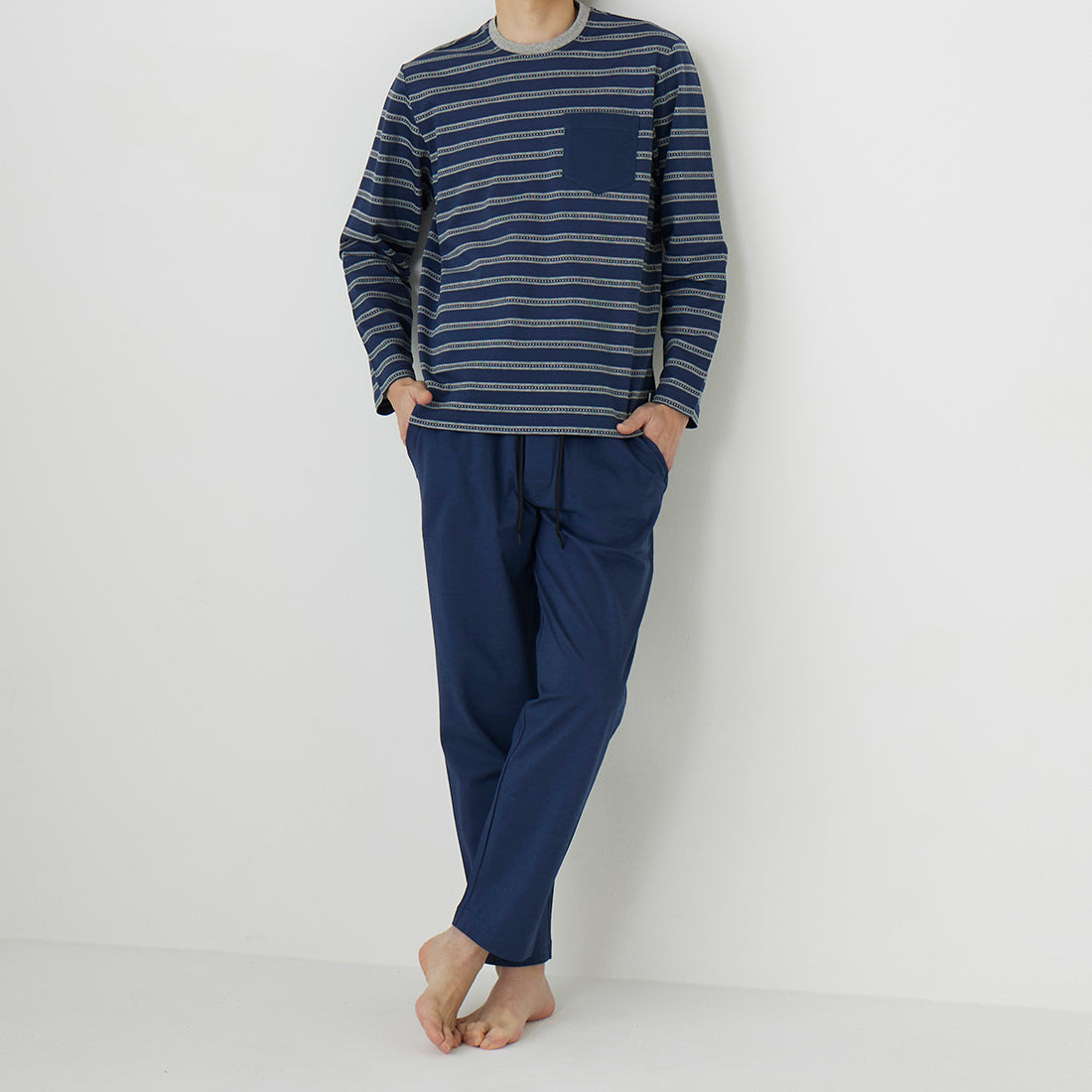 タケオキクチ TAKEO KIKUCHI 長袖クルーネックシャツ （コン） コン