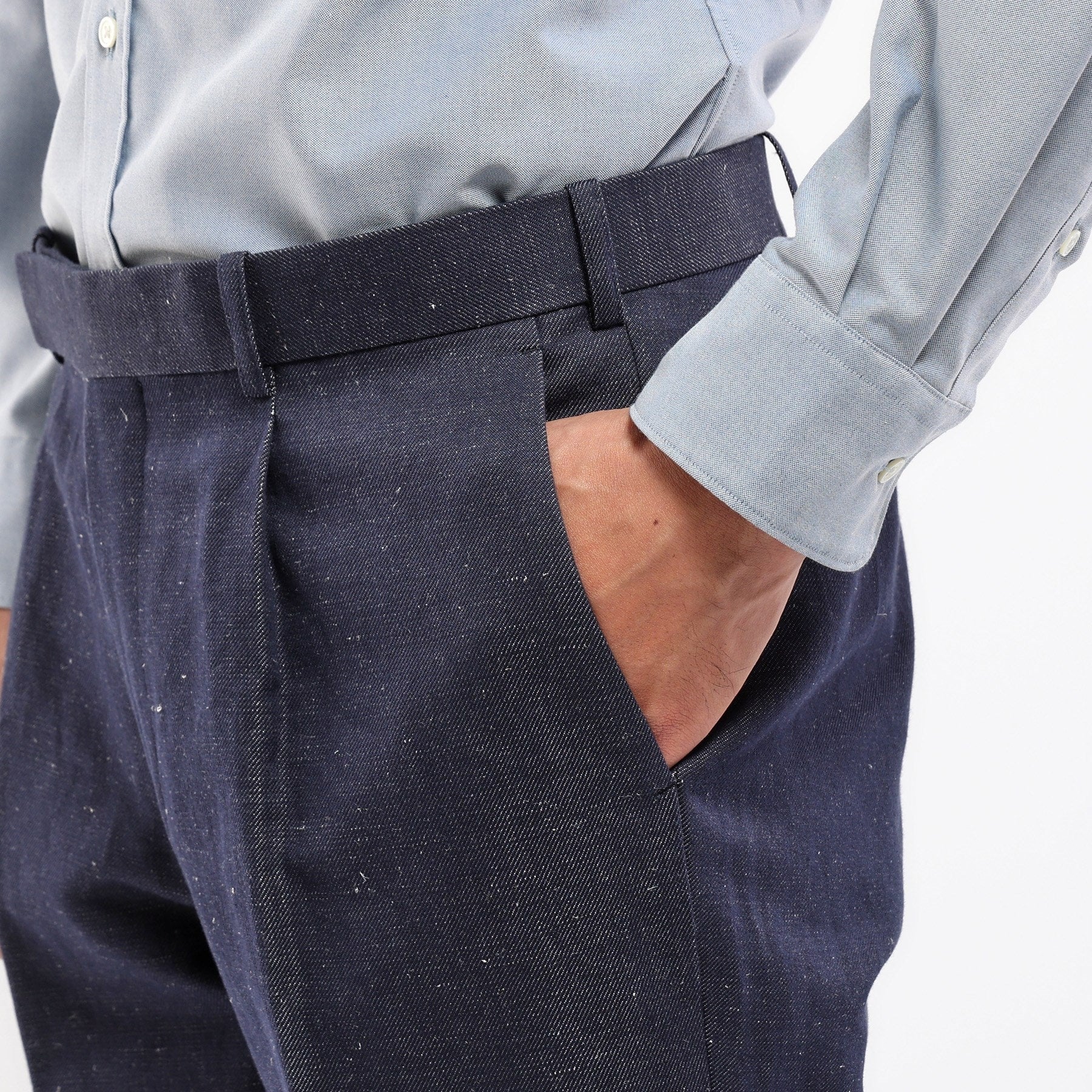 TAKEO KIKUCHI [THE FLAGSHIP] Cotton denim one-tuck pants