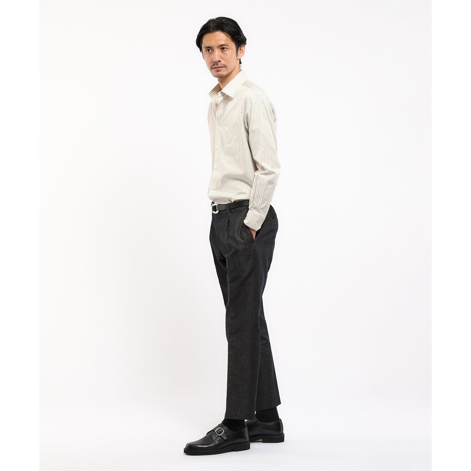 TAKEO KIKUCHI [THE FLAGSHIP] Cotton denim one-tuck pants