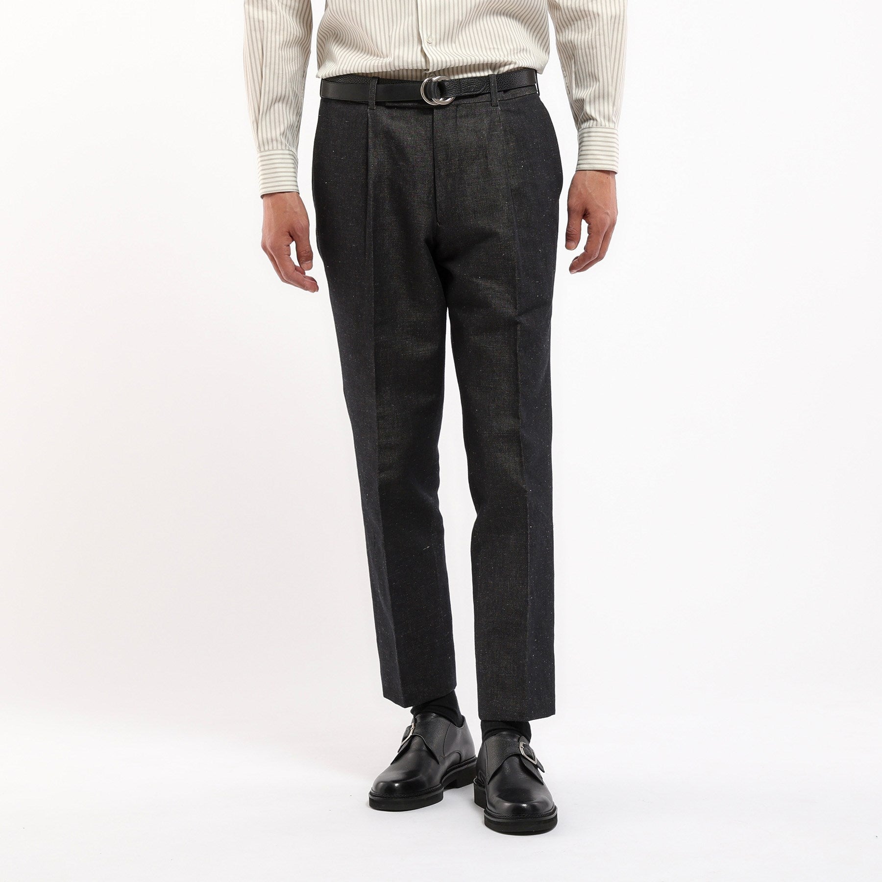 TAKEO KIKUCHI [THE FLAGSHIP] Cotton denim one-tuck pants
