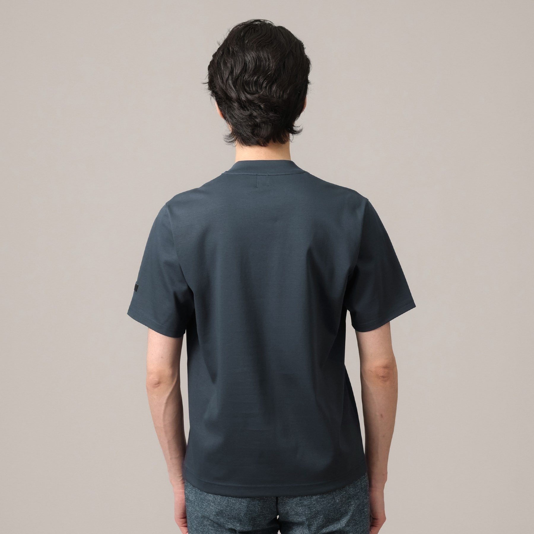 TAKEO KIKUCHI [Antibacterial and deodorant] [S size and up] Jacket inner short sleeve V cut and sew