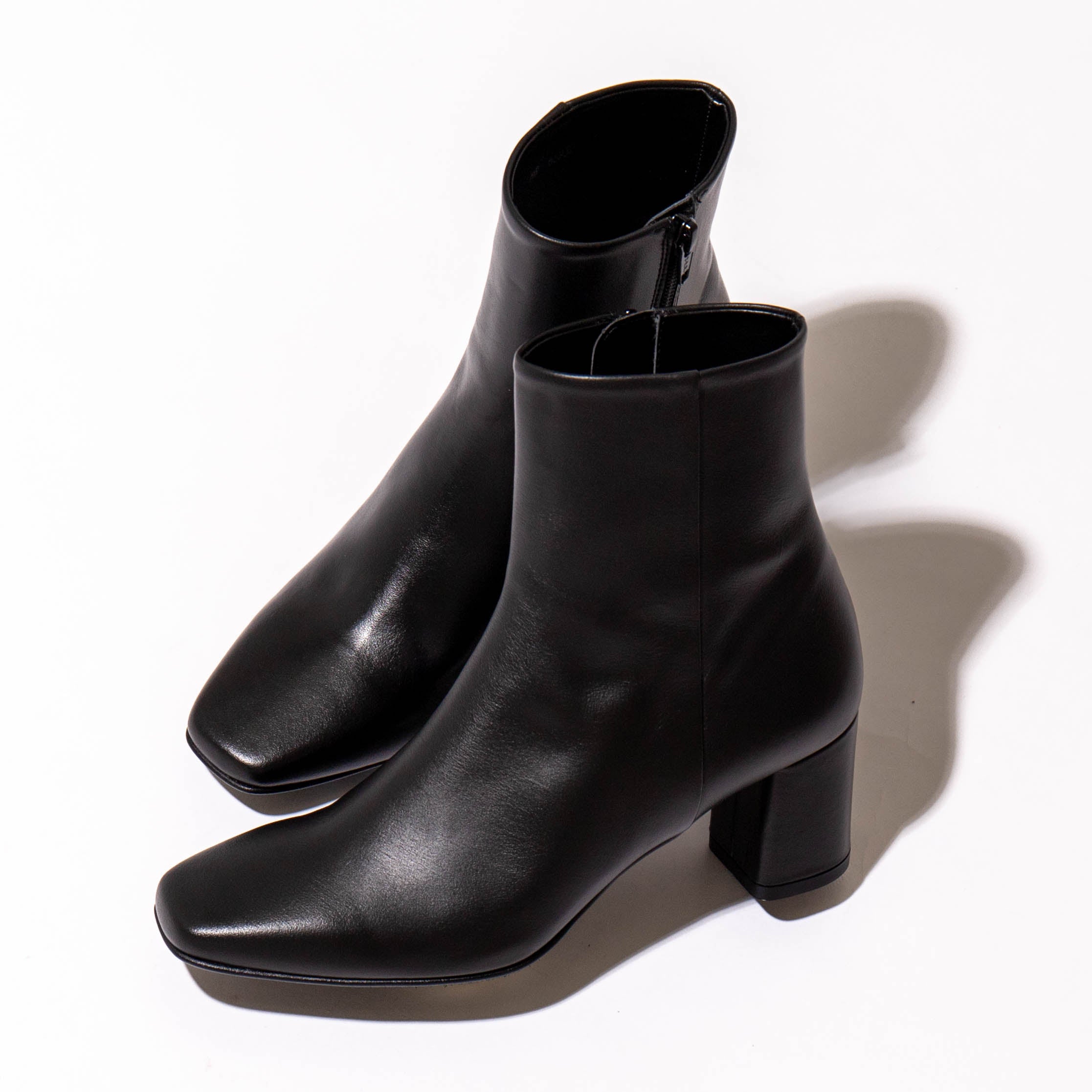 タラントン バイ ダイアナ TALANTON by DIANA スクエアトゥショートブーツ