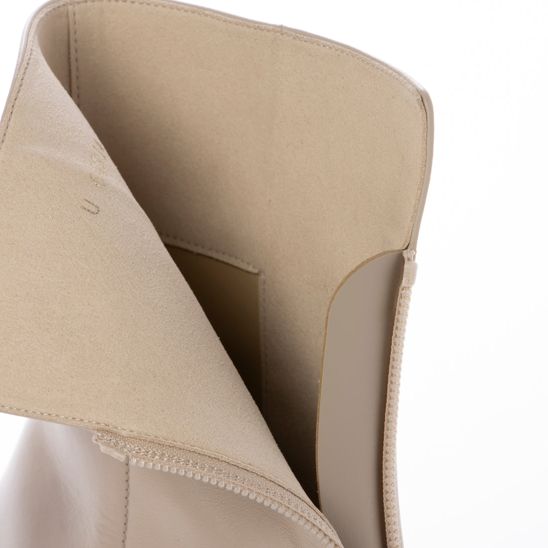 タラントン バイ ダイアナ TALANTON by DIANA バックファスナーショートブーツ （アイボリーカーフ） アイボリーカーフ