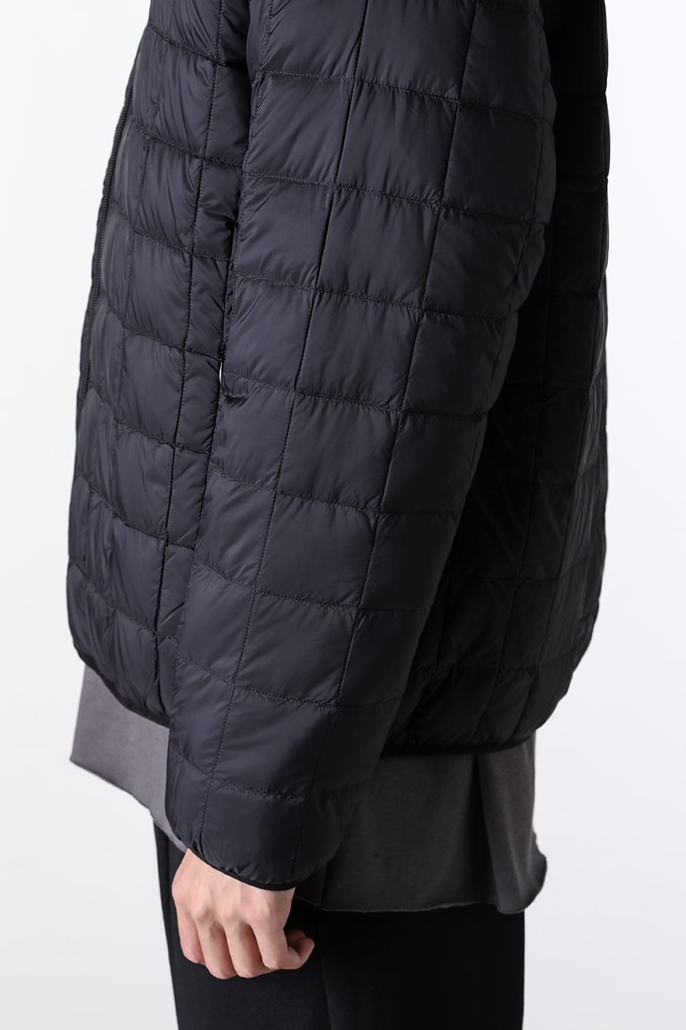 タイオン TAION UNISEX DOWN×BOA REVERSIBLE DOWN JKT （BLACK×BLACK） BLACK×BLACK