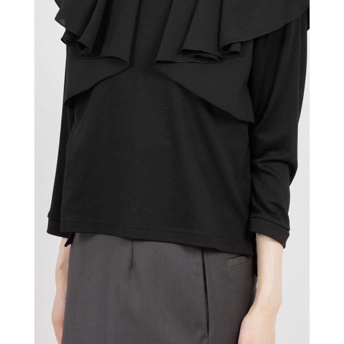 Tartaruga Cape Collar Pullover