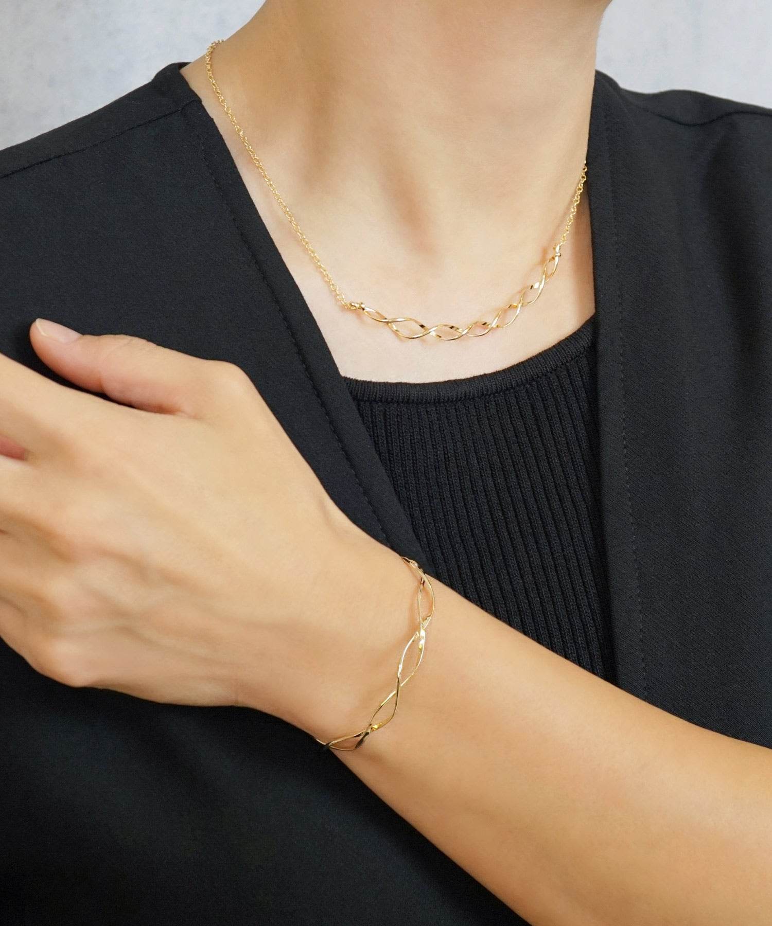 テイクアップ TAKE-UP 【WEB・一部店舗限定商品】GF ラインウェーブ バングル