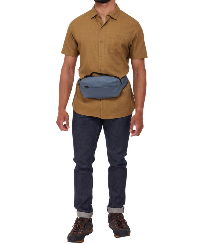 スーリー THULE スーリー THULE アウトドア Thule Aion Sling Bag Dark Slate 2L ウエストバッグ ヒ （-） -