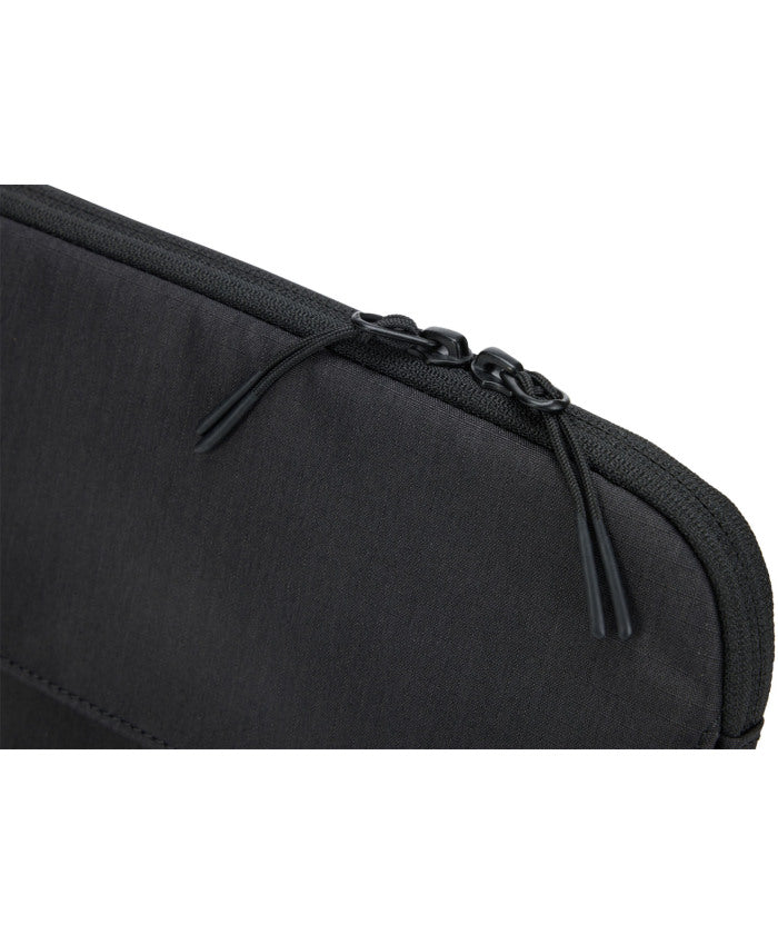 スーリー THULE スーリー THULE THULE LITHOS SLEEVE MACBOOK PRO 16'' BLACK 3205460 （BLACK） BLACK