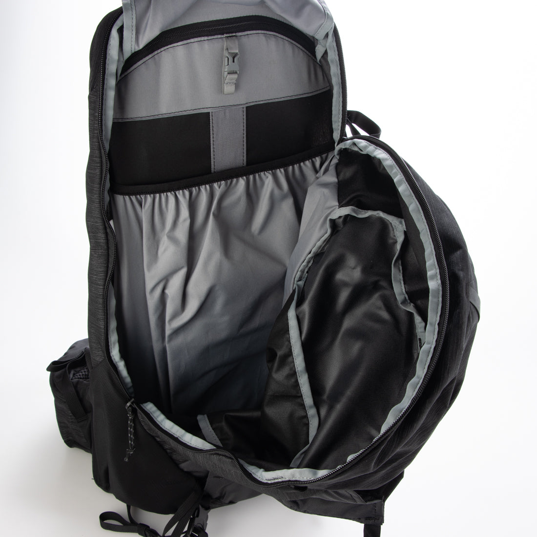 スーリー THULE Topio 30L バックパック （ブラック） ブラック