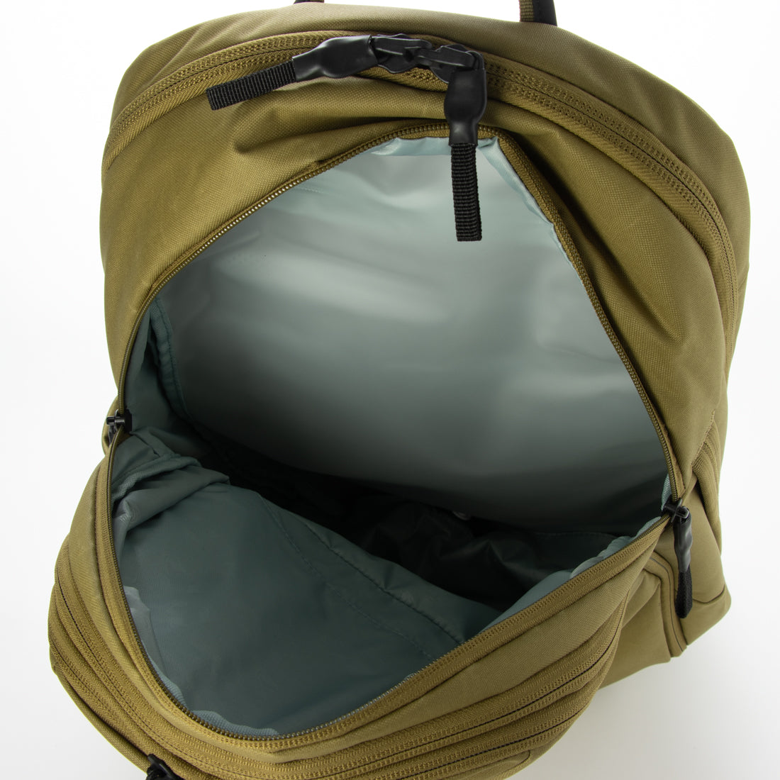 スーリー THULE Aion トラベルバックパック 28L バックパック （ヌートリア） ヌートリア