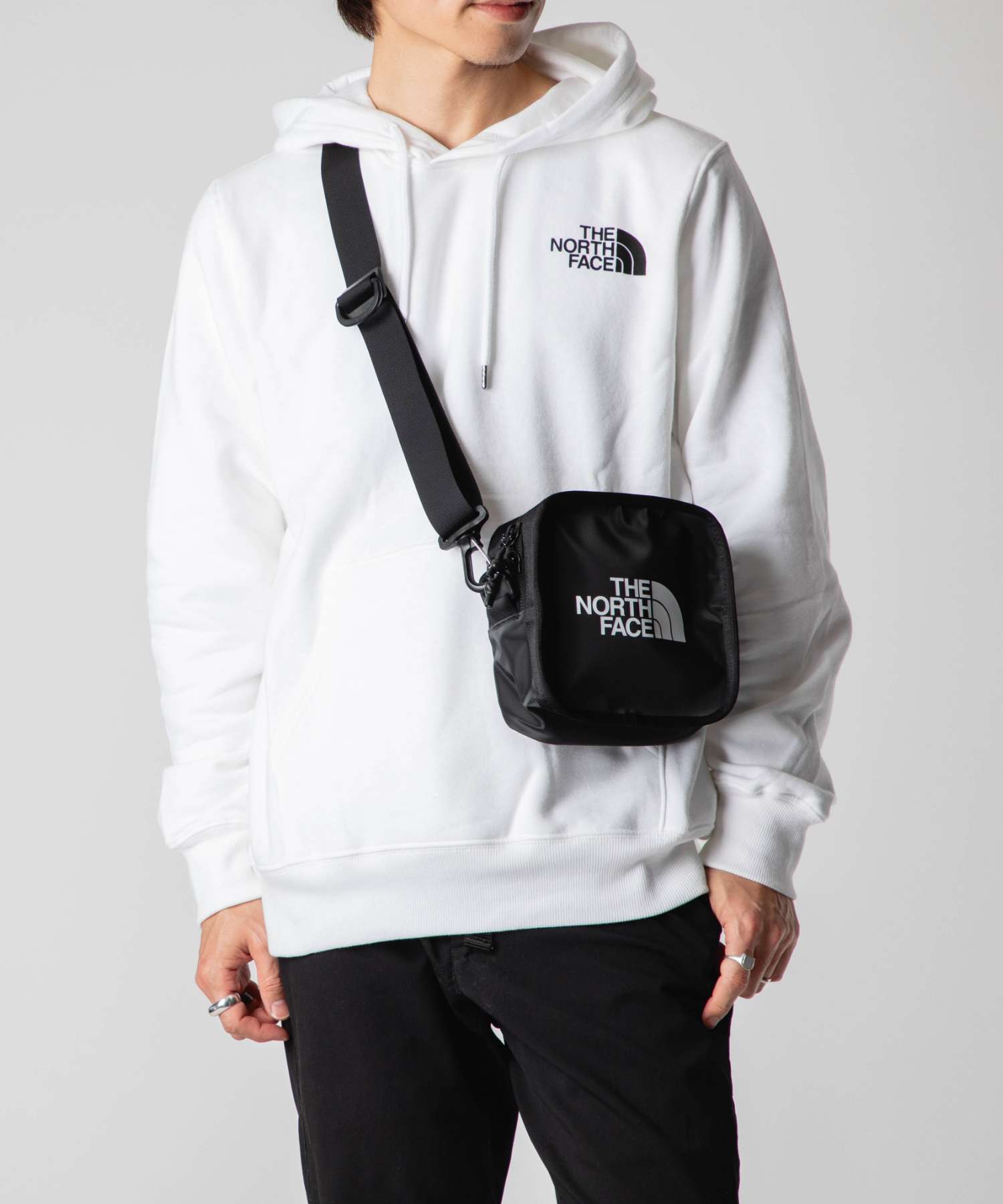 The North Face THE NORTH FACE North Face THE NORTH FACE EXPLORE BARDU II NF0A3VWS KY4 Shoulder Bag