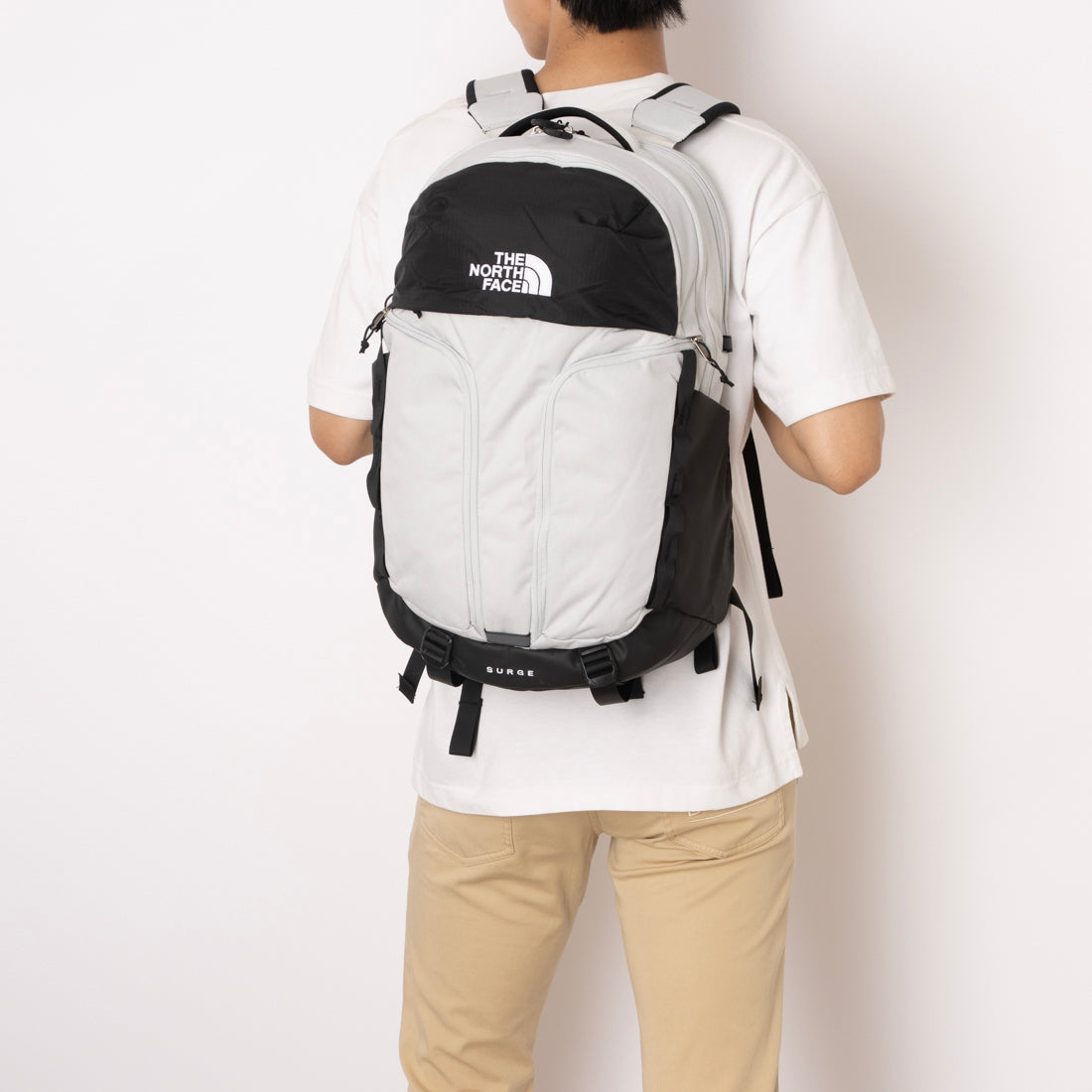 ザ・ノース・フェイス THE NORTH FACE THE NORTH FACE ノースフェイス バックパック リュック SURGE （(4HF)ブラック） (4HF)ブラック