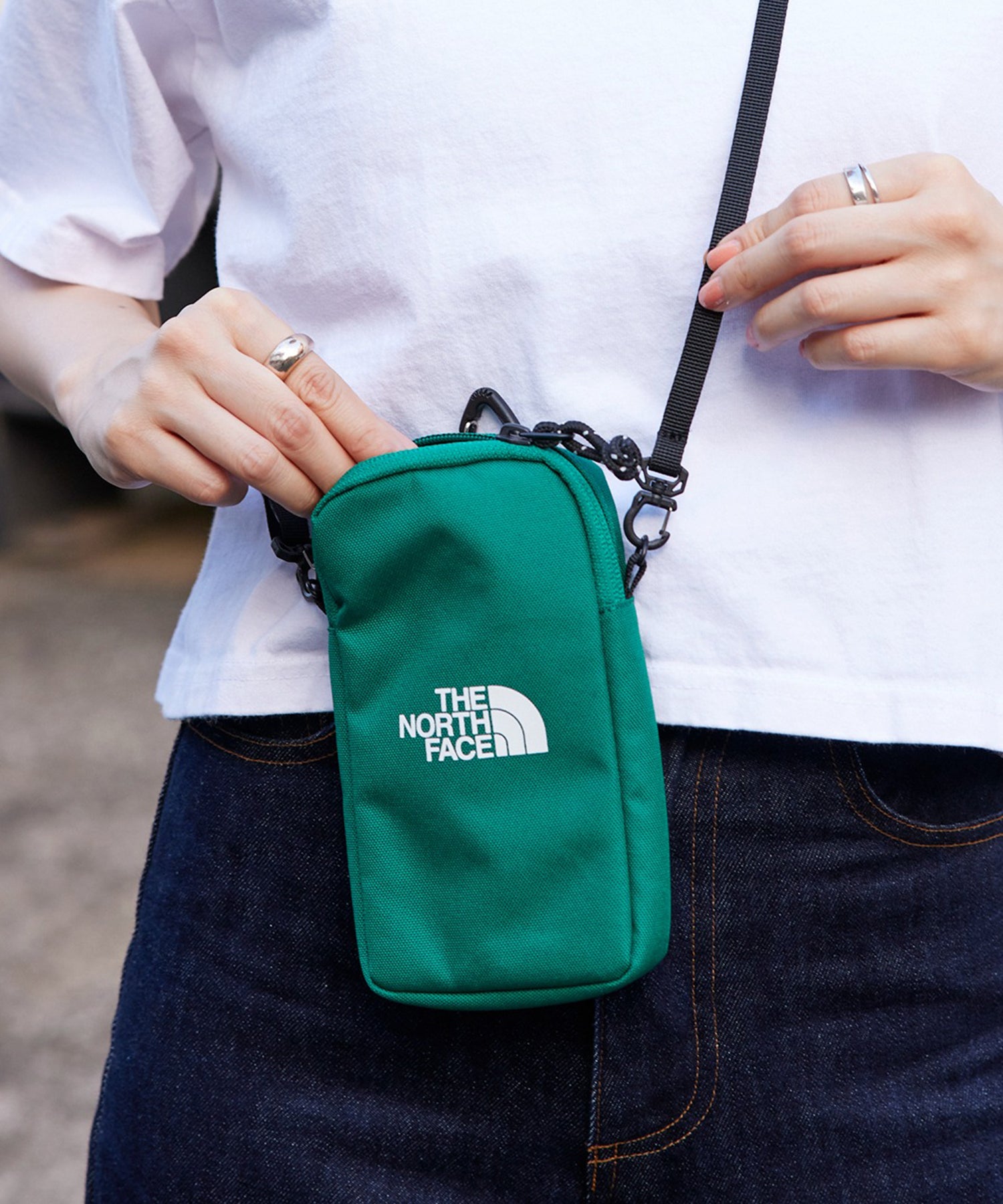 ザ・ノース・フェイス THE NORTH FACE 【THE NORTH FACE / ザ・ノースフェイス】SIMPLE MINI BAG NN2PP04 ショルダーバッグ ミニバッグ ミニポーチ アウトドア