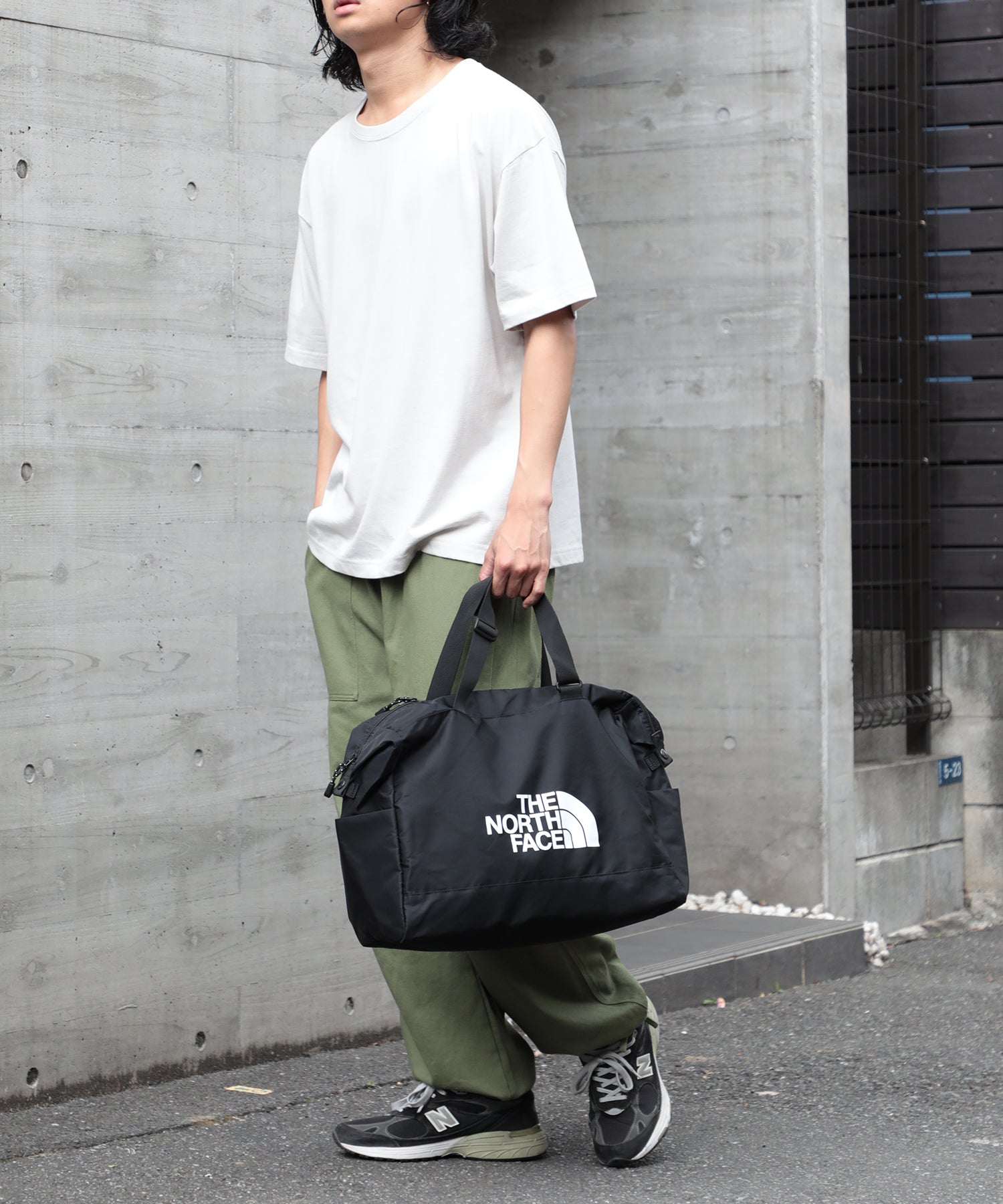 THE NORTH FACE ◎Immediate Delivery◎ Not Yet Available in Japan 【THE NORTH FACE / THE NORTH FACE】Light Duffle Bag / Boston Bag Large Capacity Travel Sports Gym