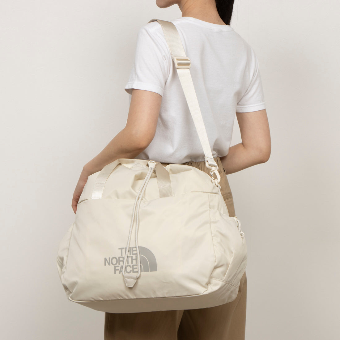 ★THE NORTH FACE★BONNEY DUFFLE BAG★ THE NORTH FACE BONNEY DUFFLE BAG