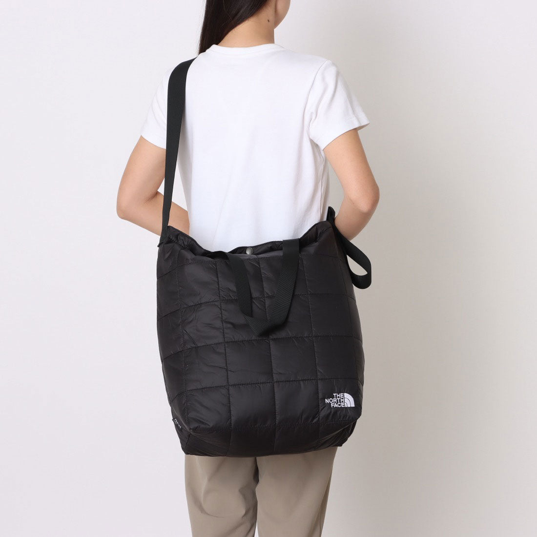 ザ・ノース・フェイス THE NORTH FACE PUFFY TOTE パフィートート バッグ メンズ レディース （TNF BLACK） TNF BLACK